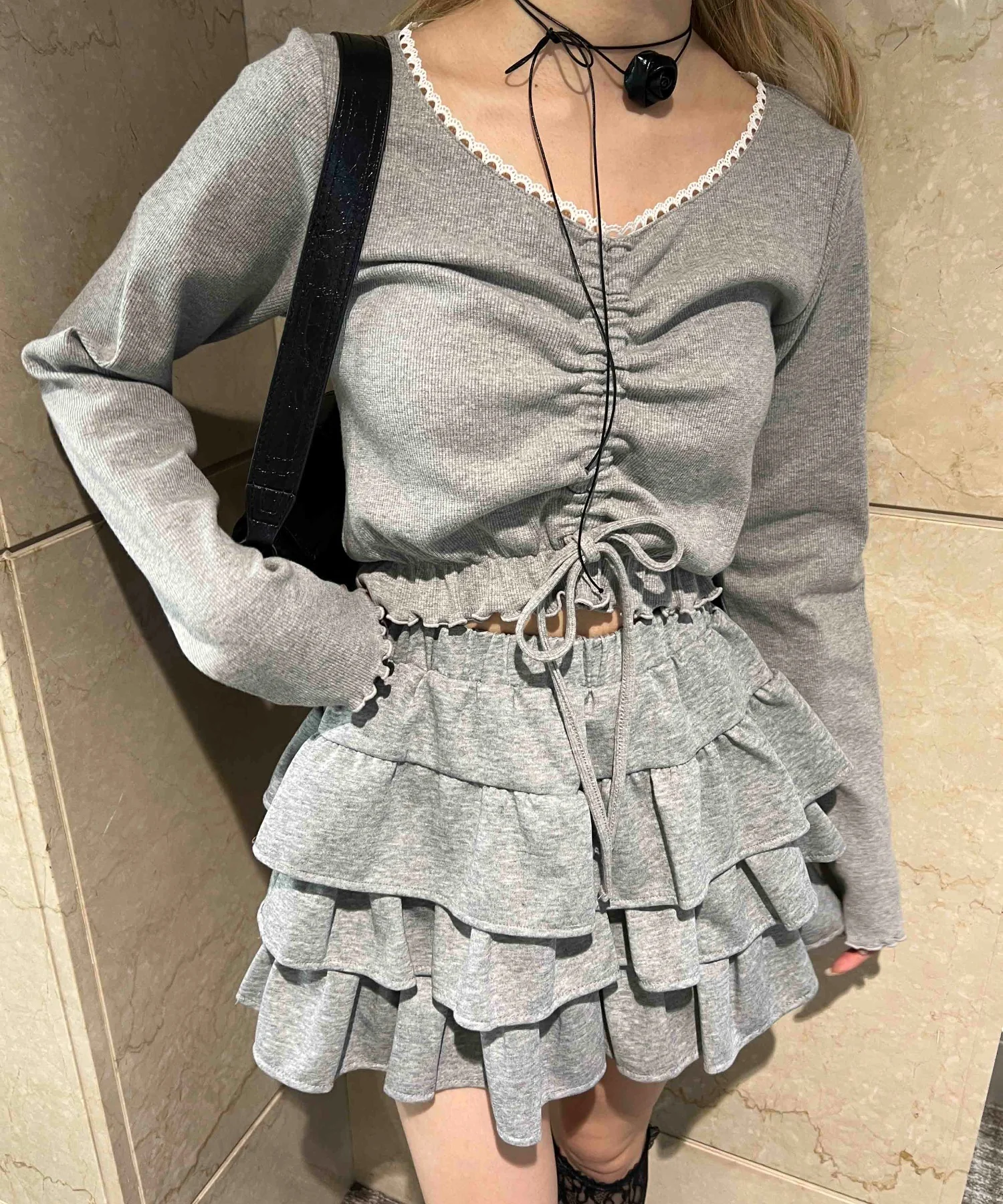 レースパイピングドロストトップス - Image 10