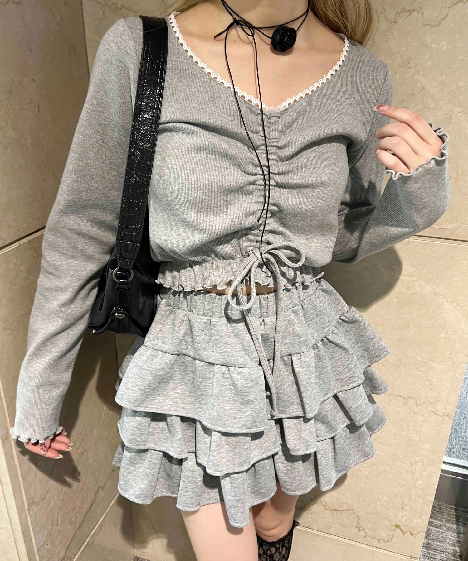 レースパイピングドロストトップス - Image 11
