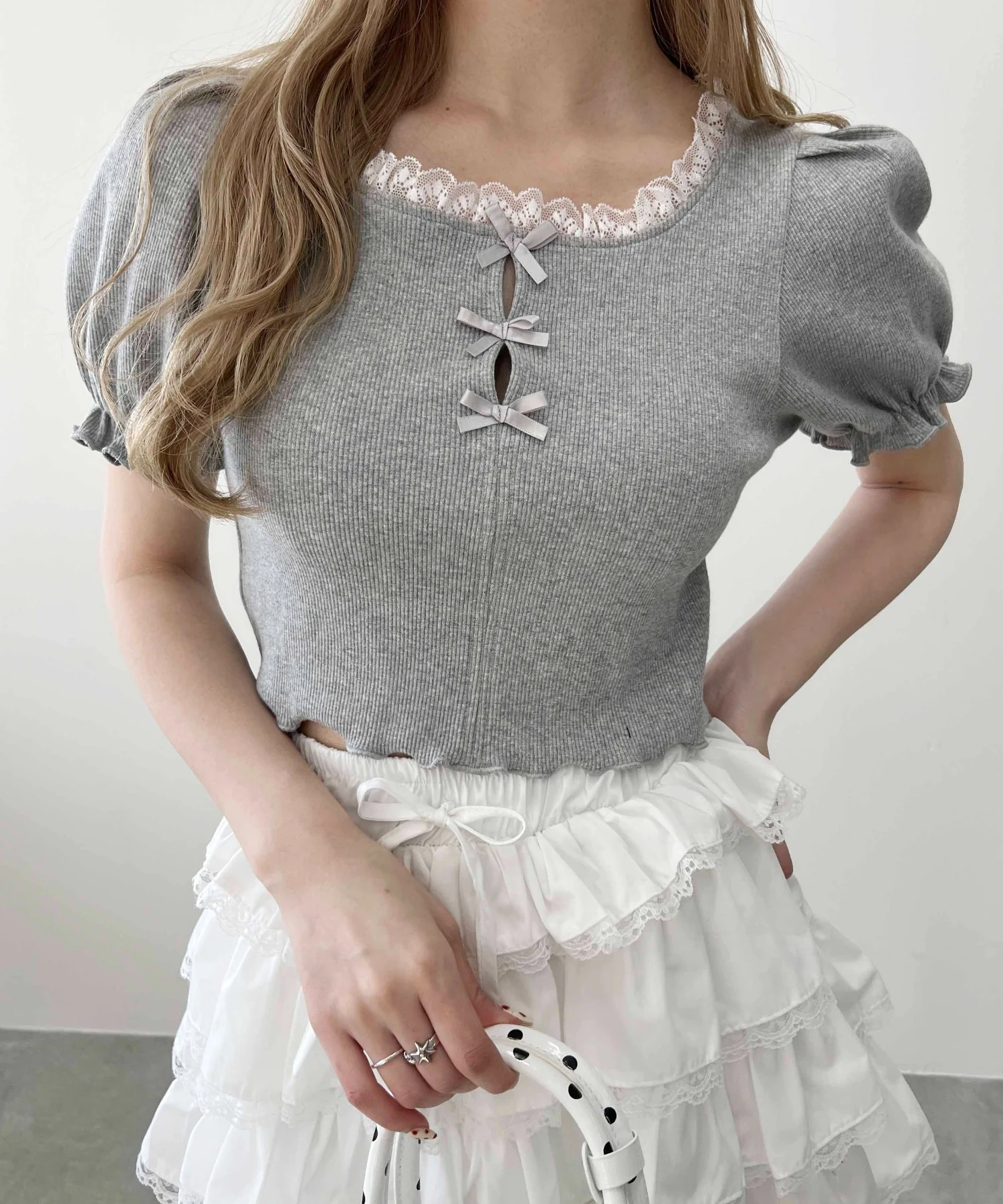 リボンホールデザイントップス - Image 12