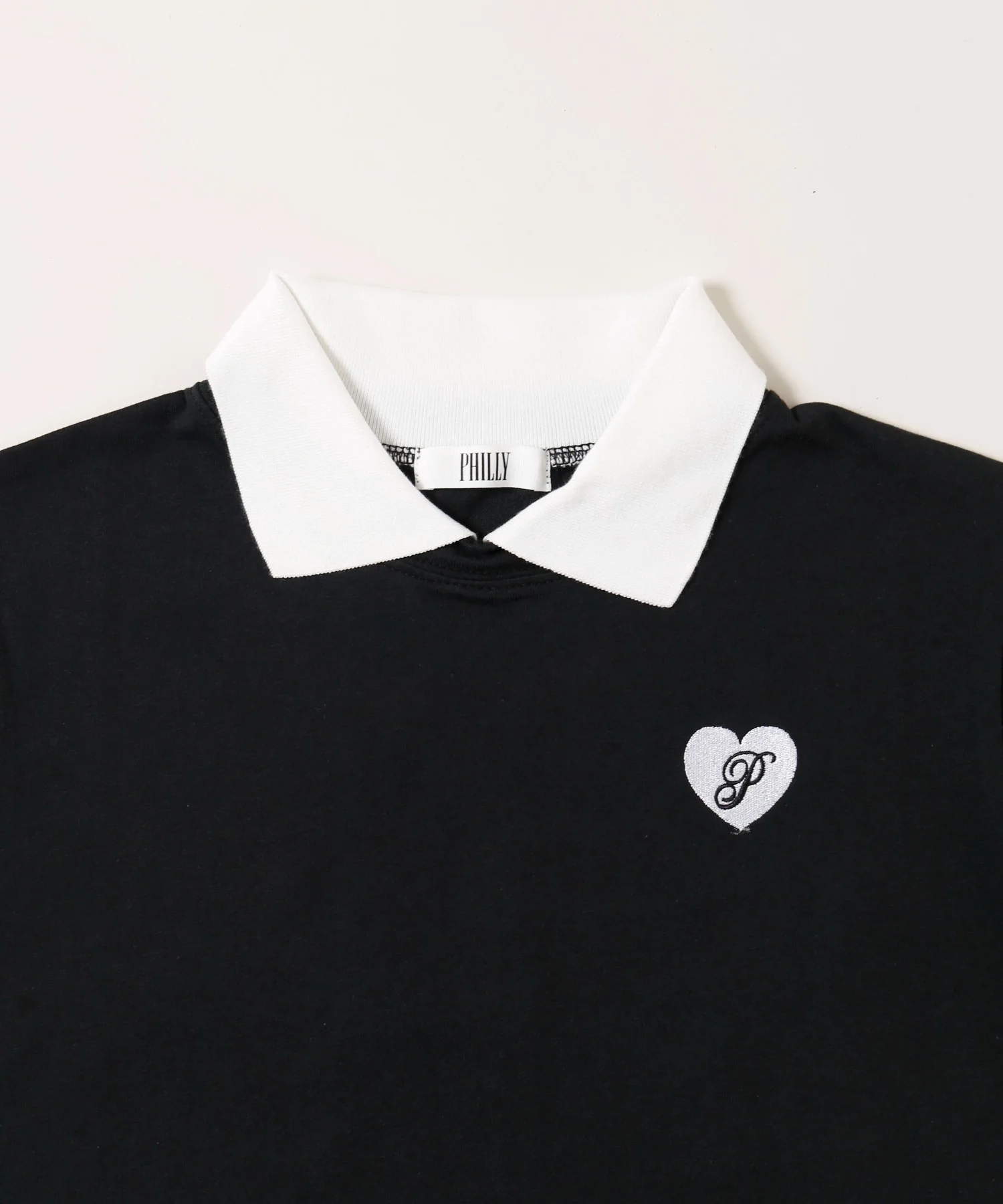 ハートワンポイント襟付きTシャツ - Image 17