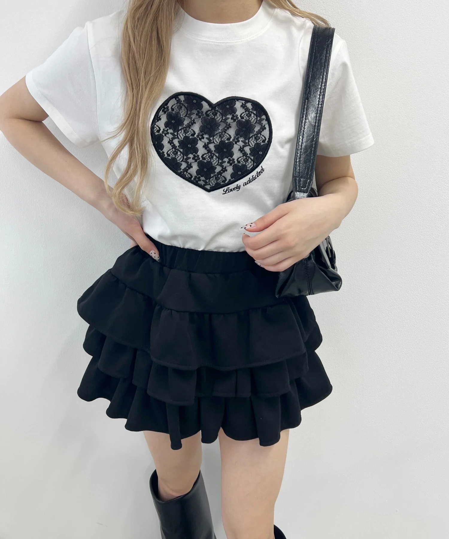 ハートレースワッペンTシャツ - Image 11
