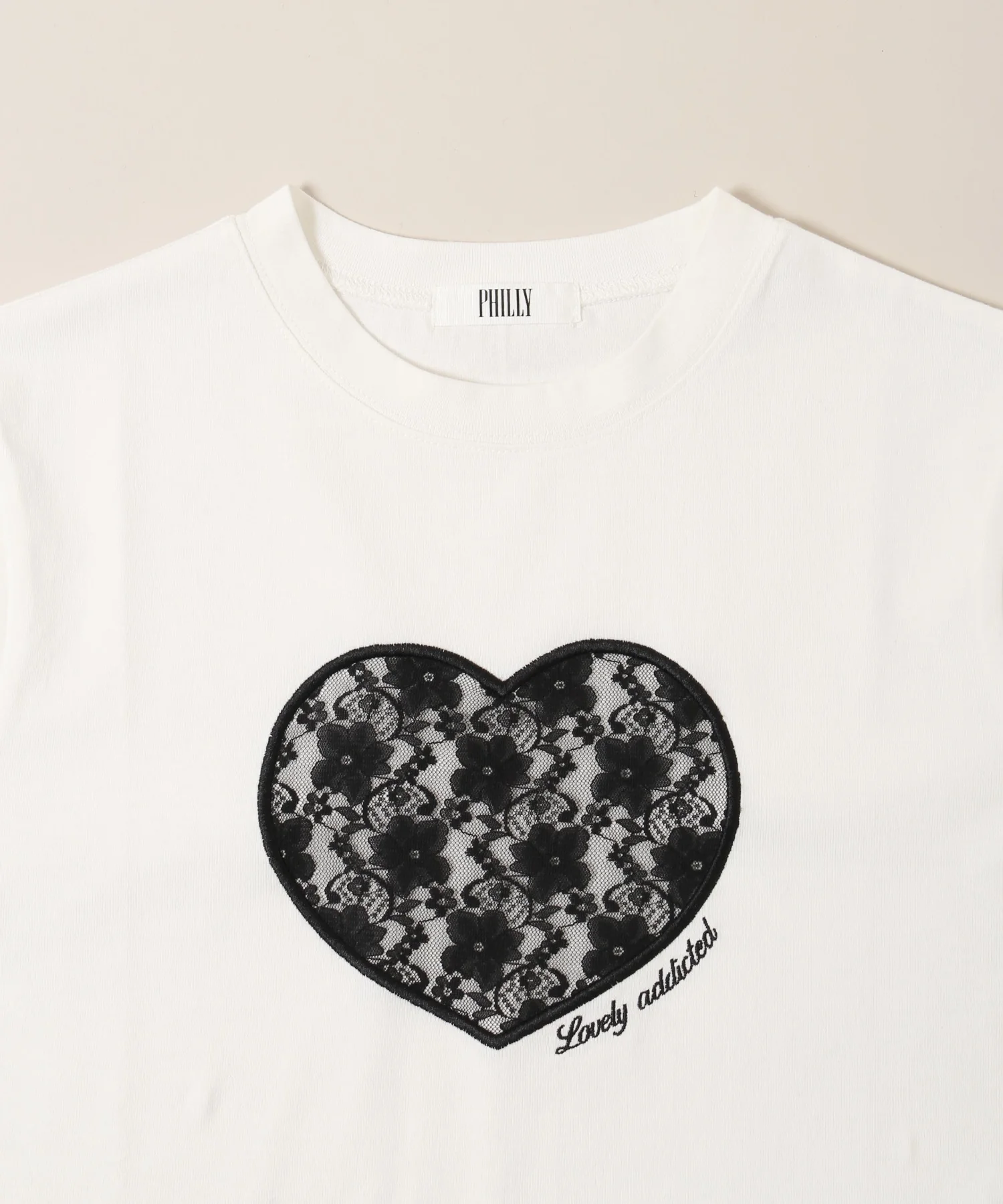 ハートレースワッペンTシャツ - Image 24