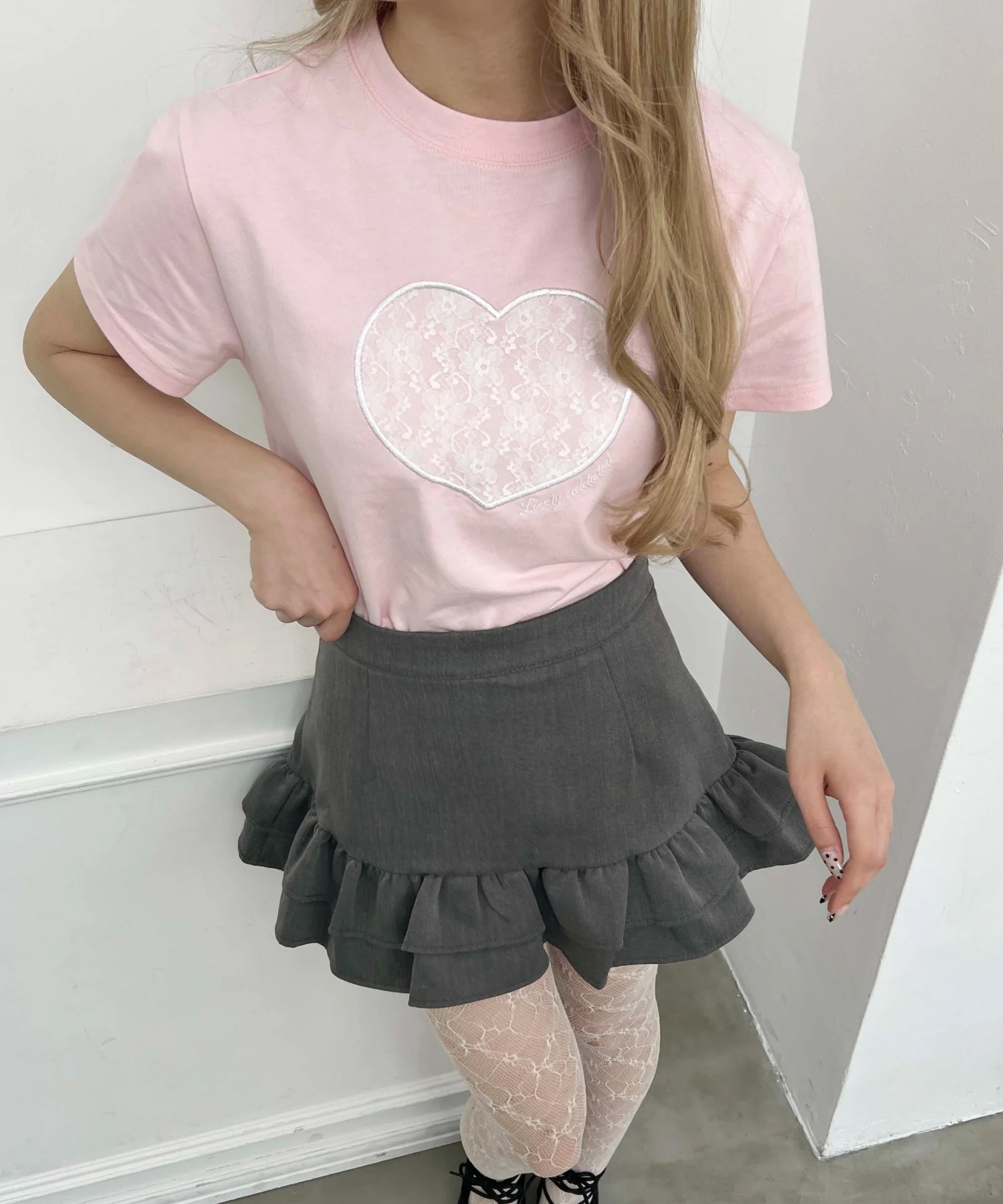 ハートレースワッペンTシャツ - Image 5