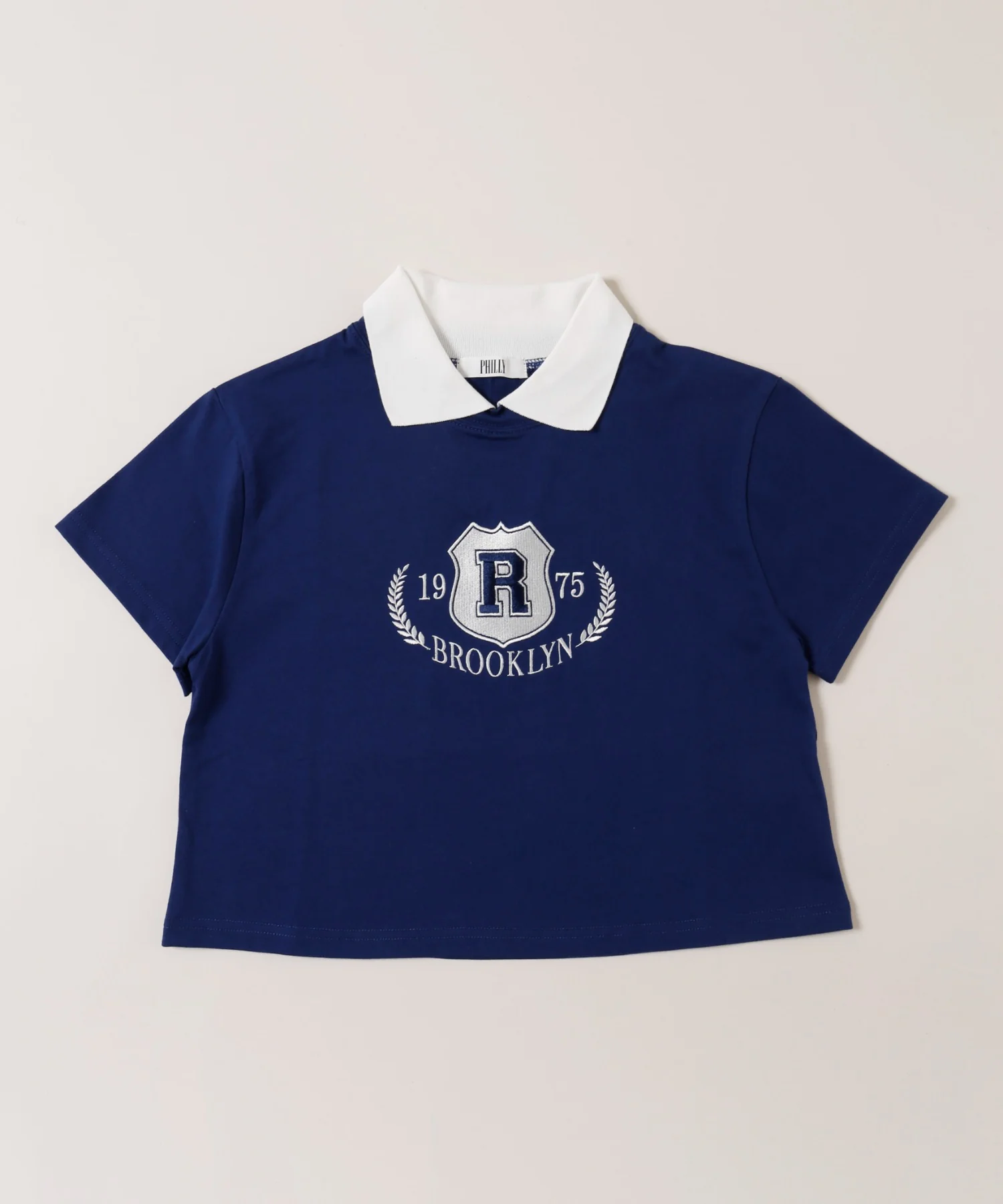 襟付きカレッジ刺繍Tシャツ - Image 10