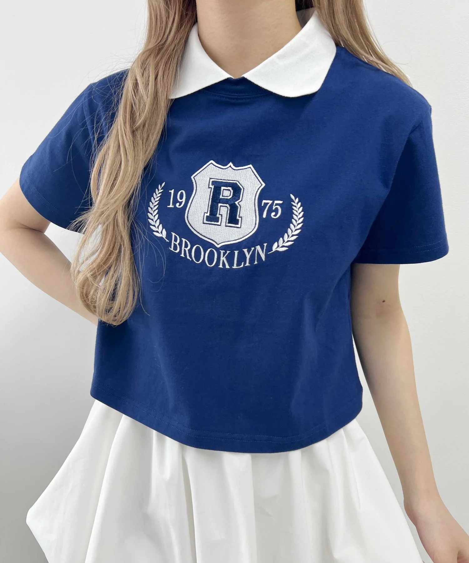 襟付きカレッジ刺繍Tシャツ - Image 3