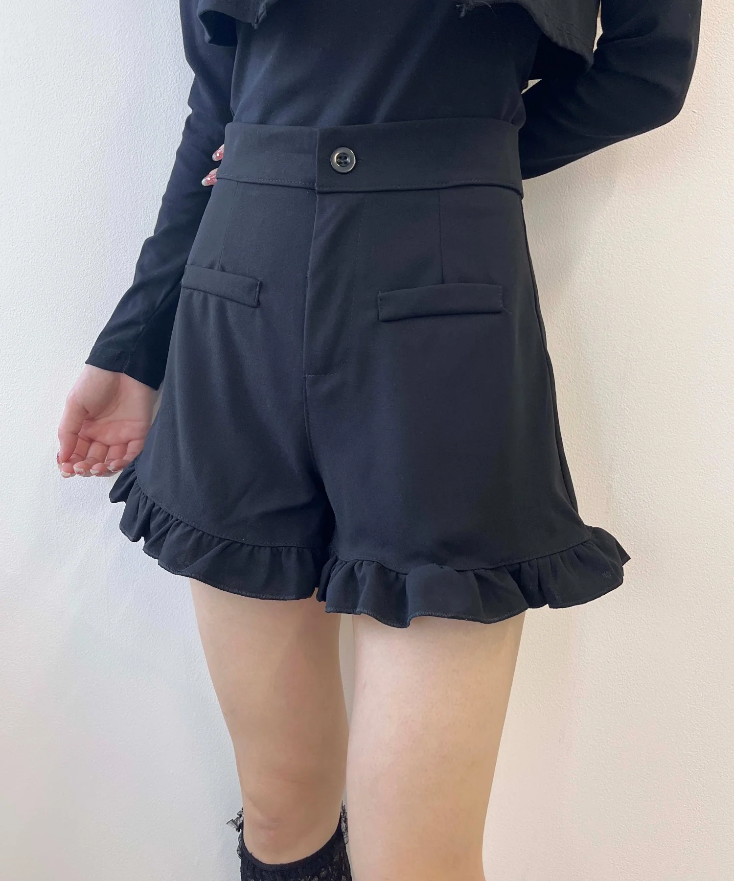 フリルショートパンツ - Image 2