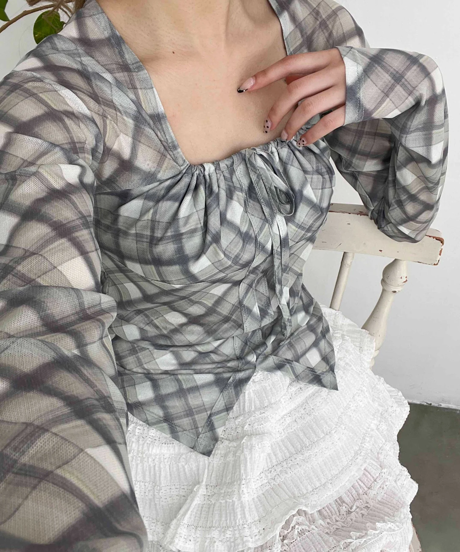 チェックシアーブラウス - Image 8
