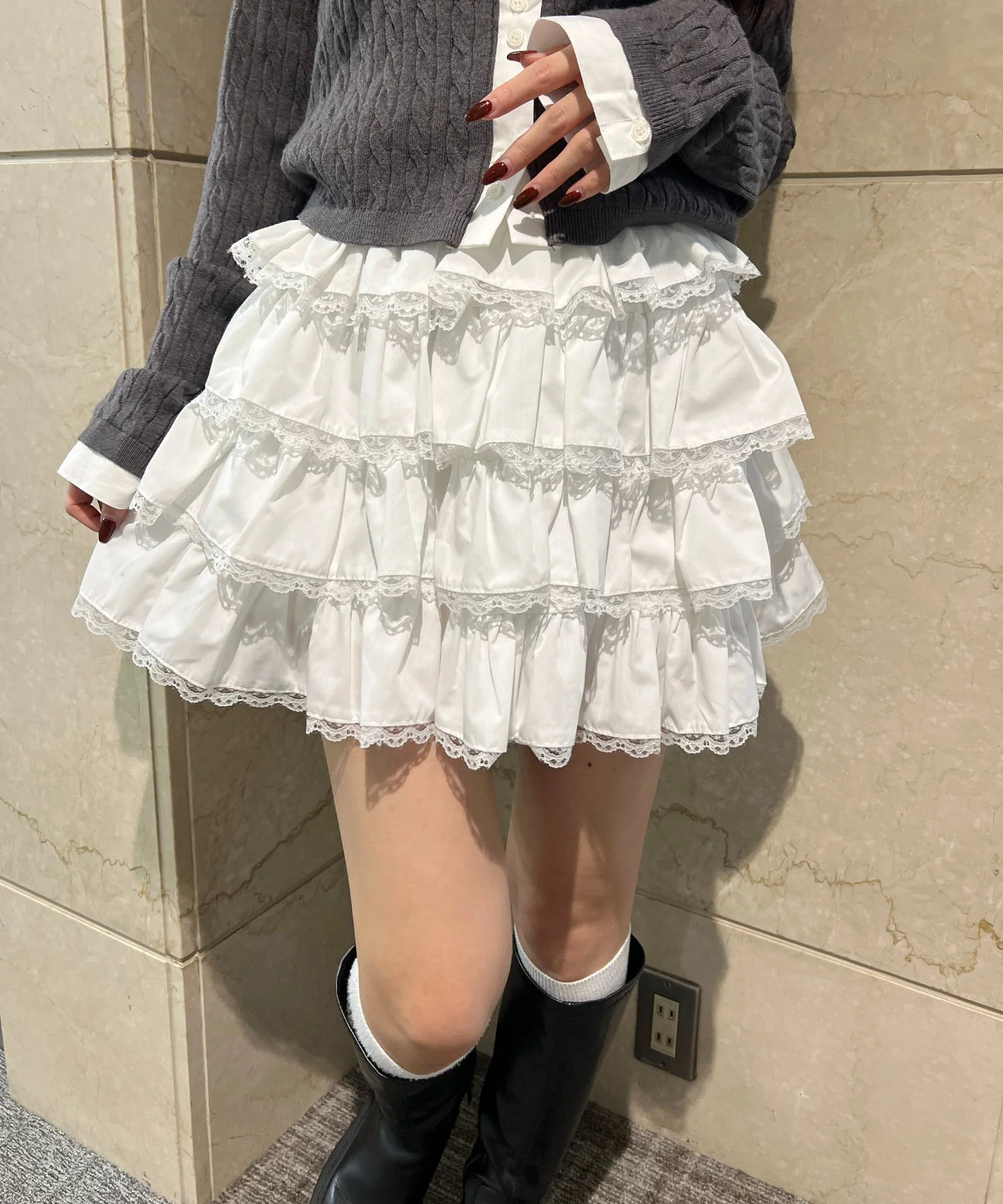 ボリュームフリルミニスカート - Image 3