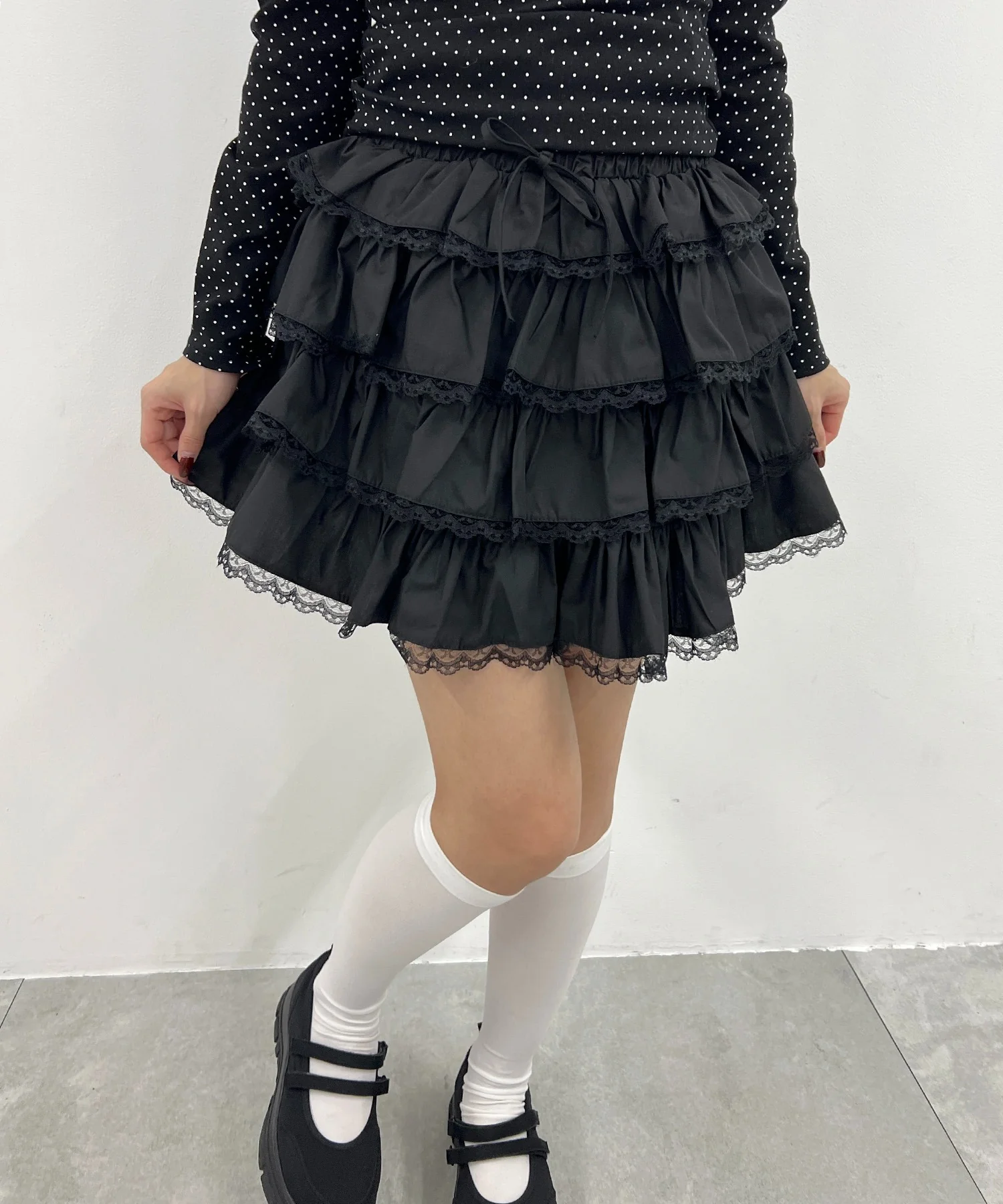 ボリュームフリルミニスカート - Image 9
