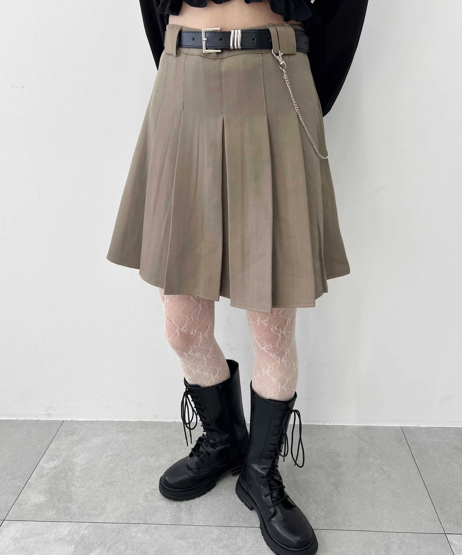 ベルト付きプリーツスカート - Image 5