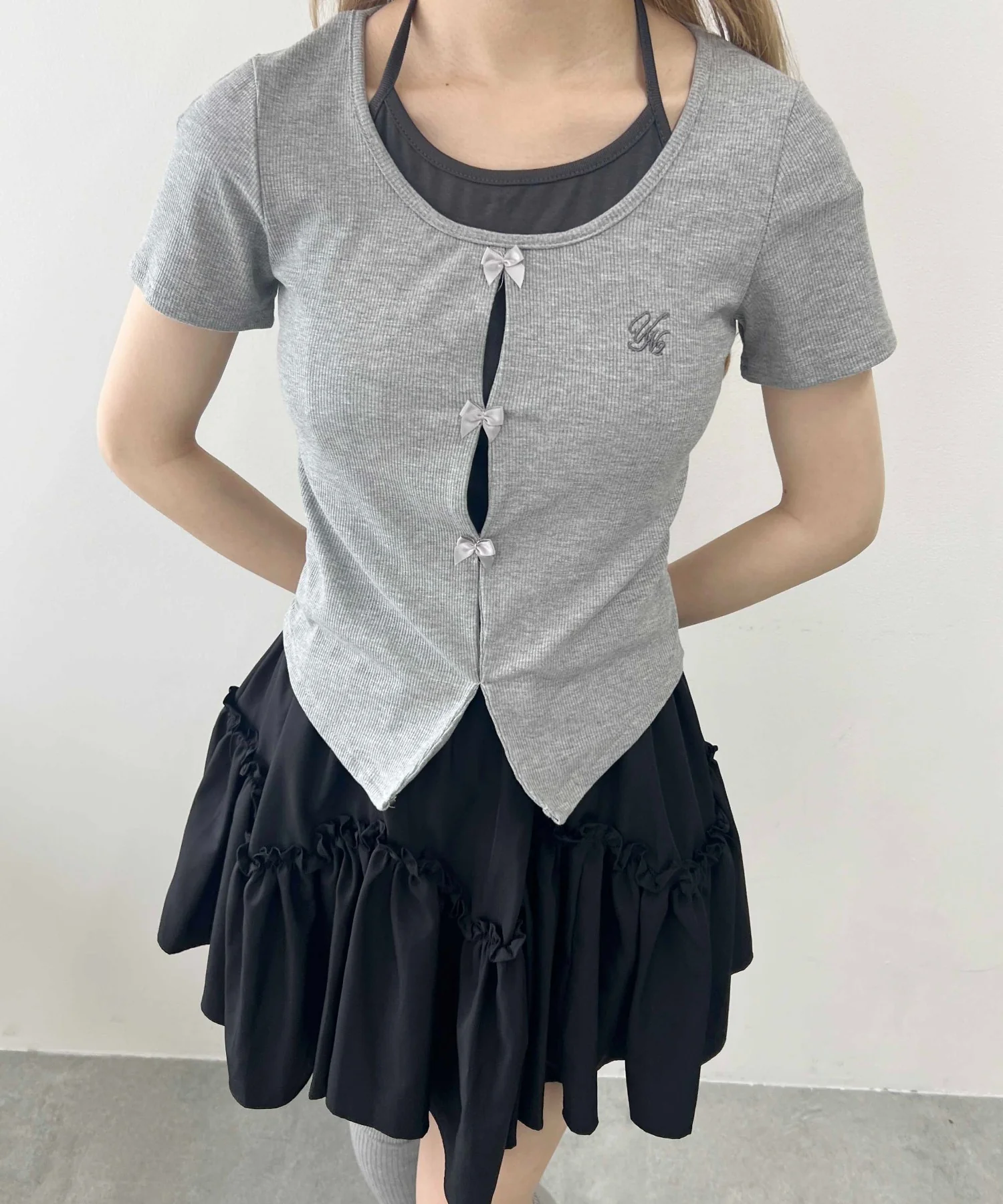 ミニリボンデザインホルターネックTシャツ - Image 3