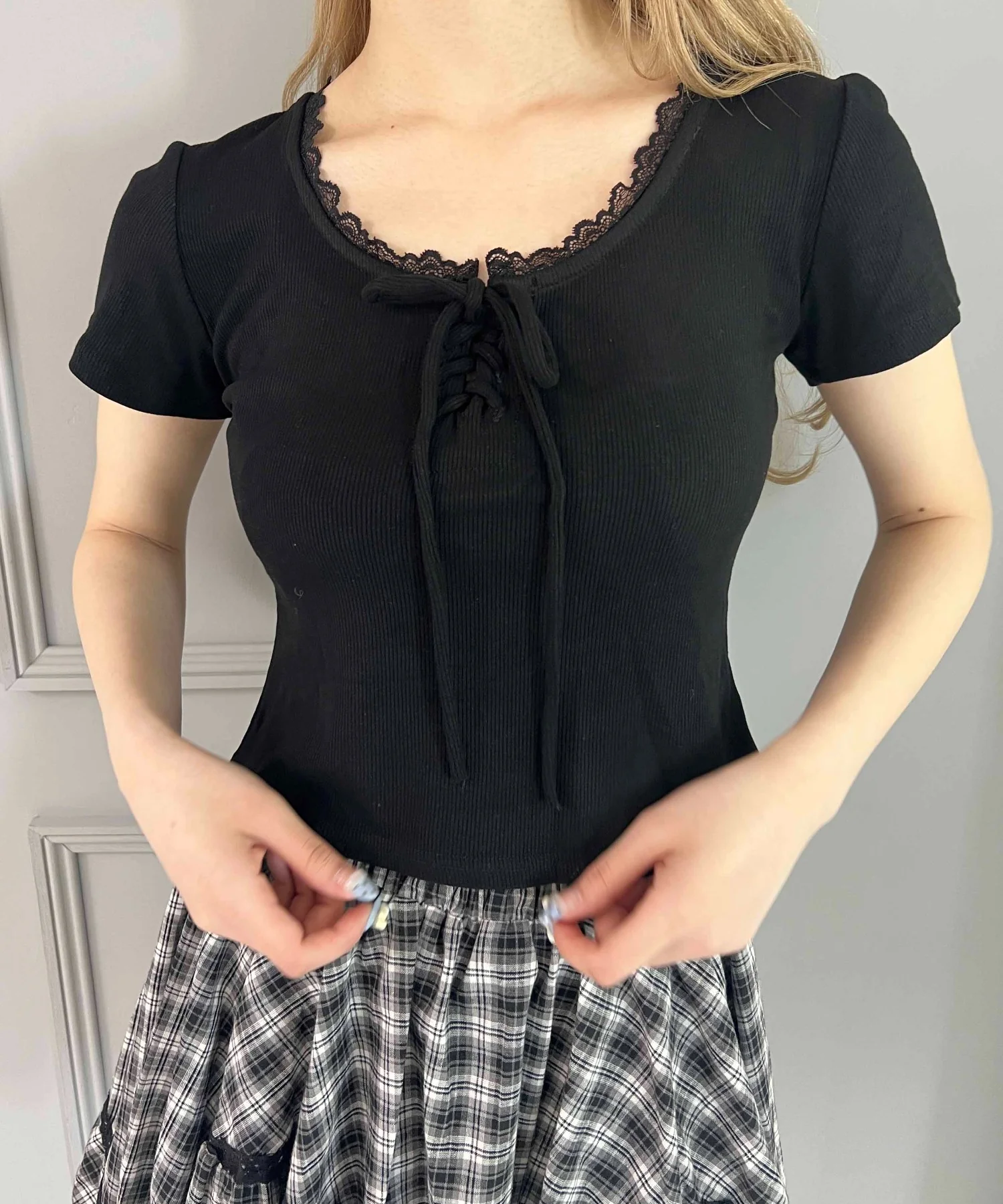ミニレースアップTシャツ - Image 12