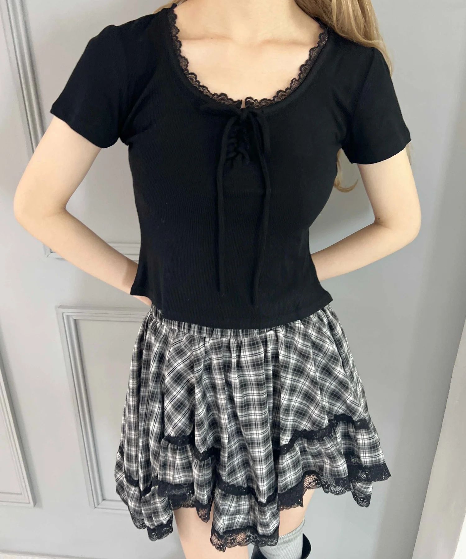 ミニレースアップTシャツ - Image 13