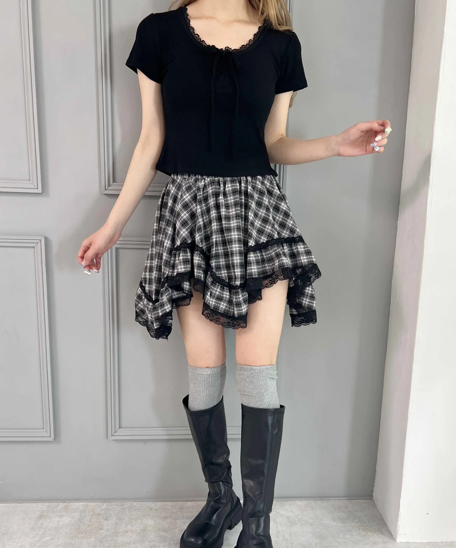 ミニレースアップTシャツ - Image 16