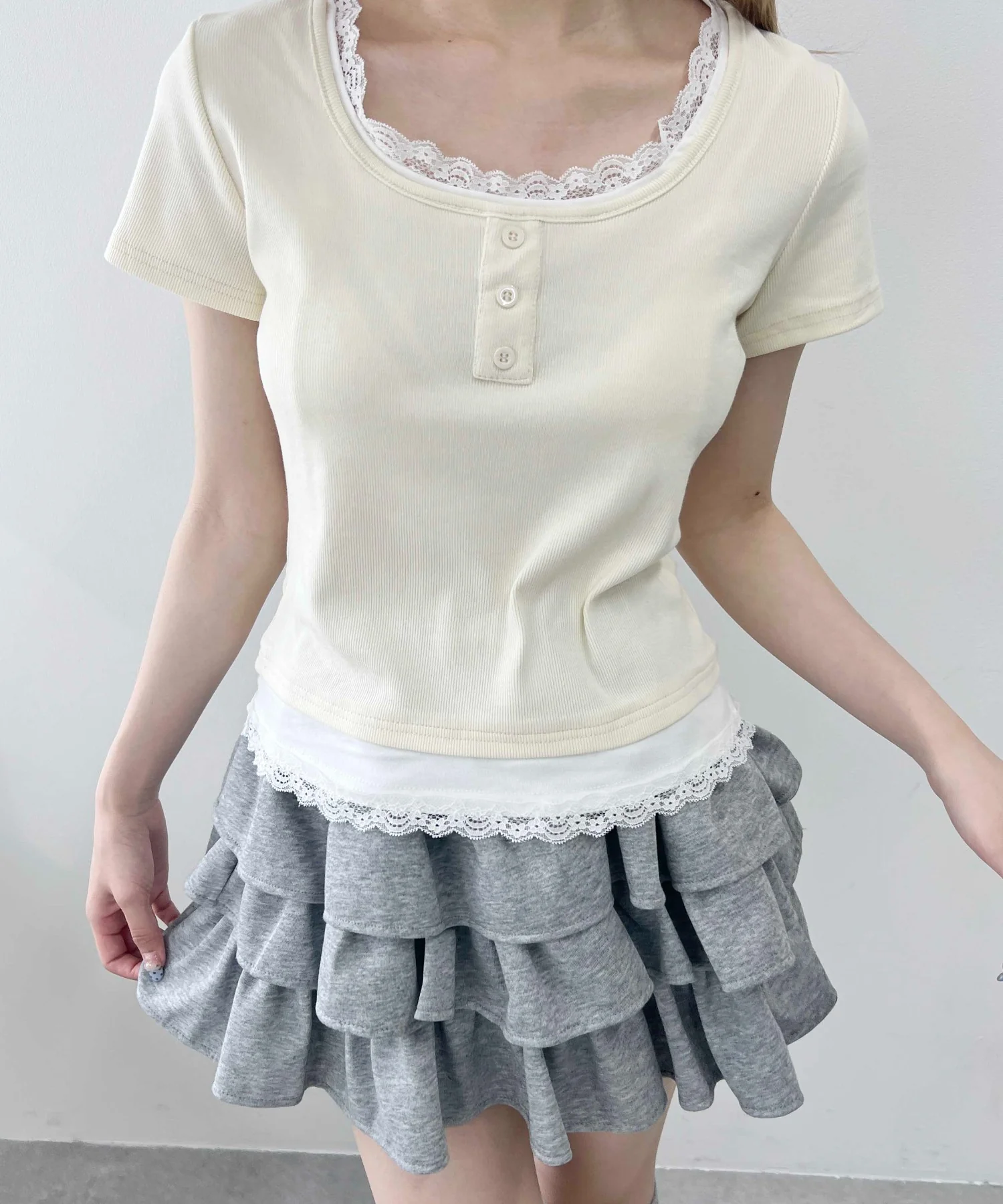 レースポイントフェイクレイヤードTシャツ - Image 5