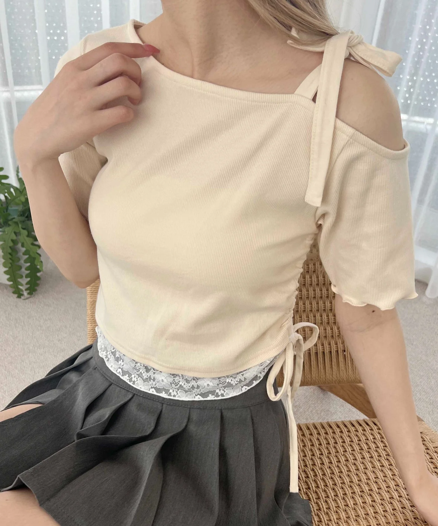 レースヘムワンショルトップス - Image 4