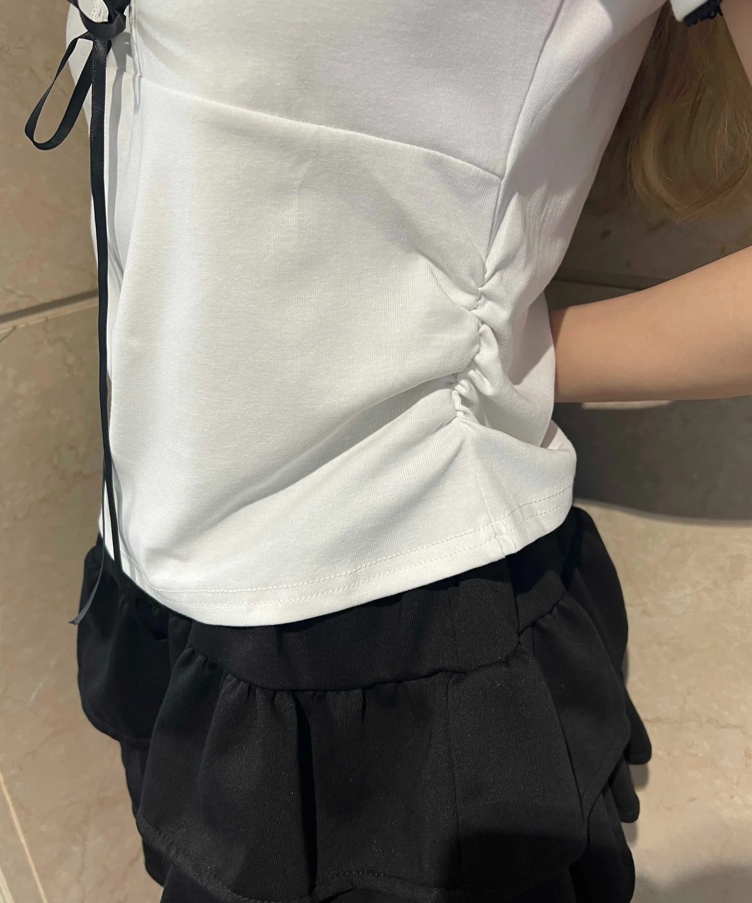 リボンレースアップTシャツ - Image 8