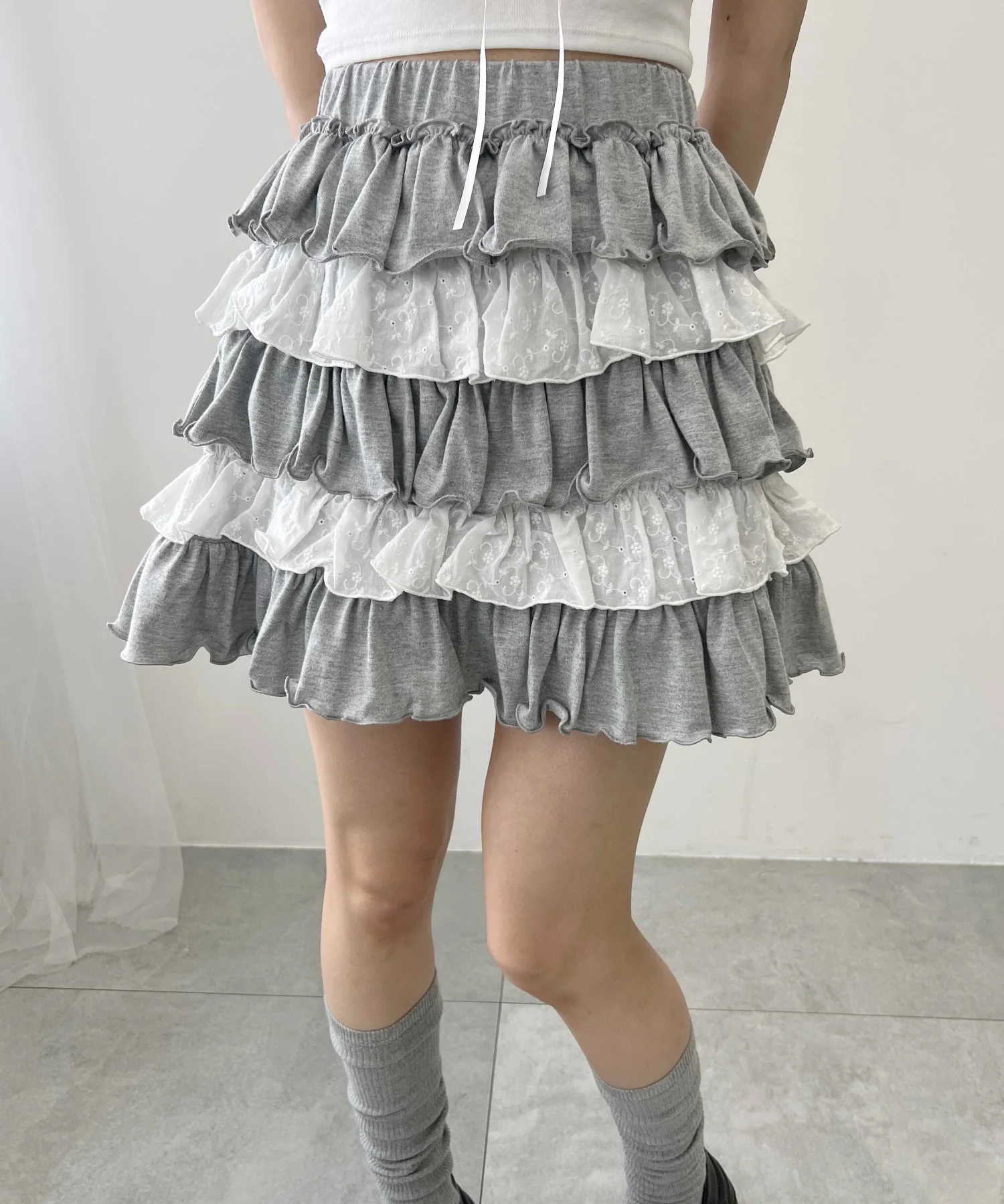 カットレースメロウティアードミニスカート - Image 4