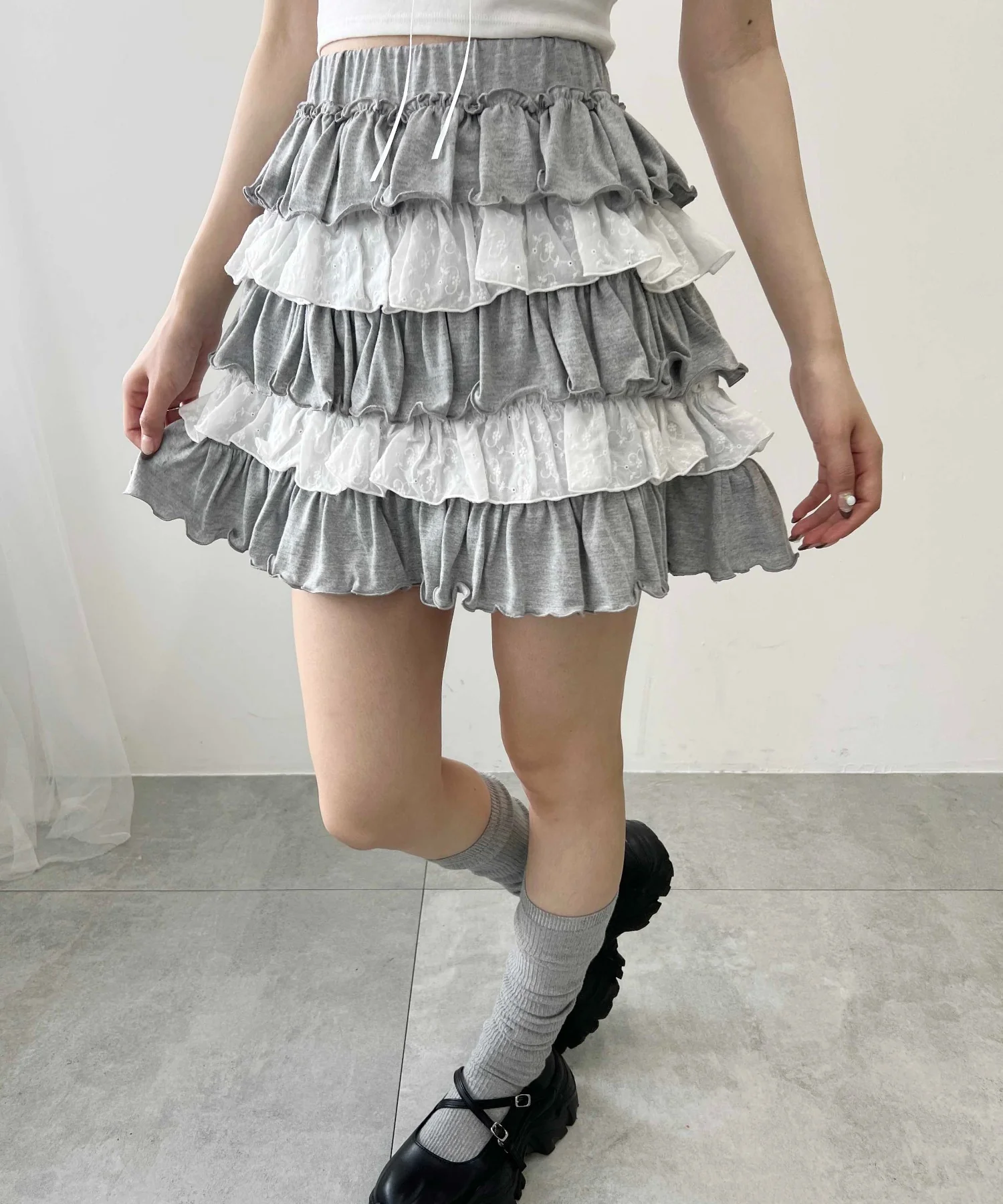 カットレースメロウティアードミニスカート - Image 9