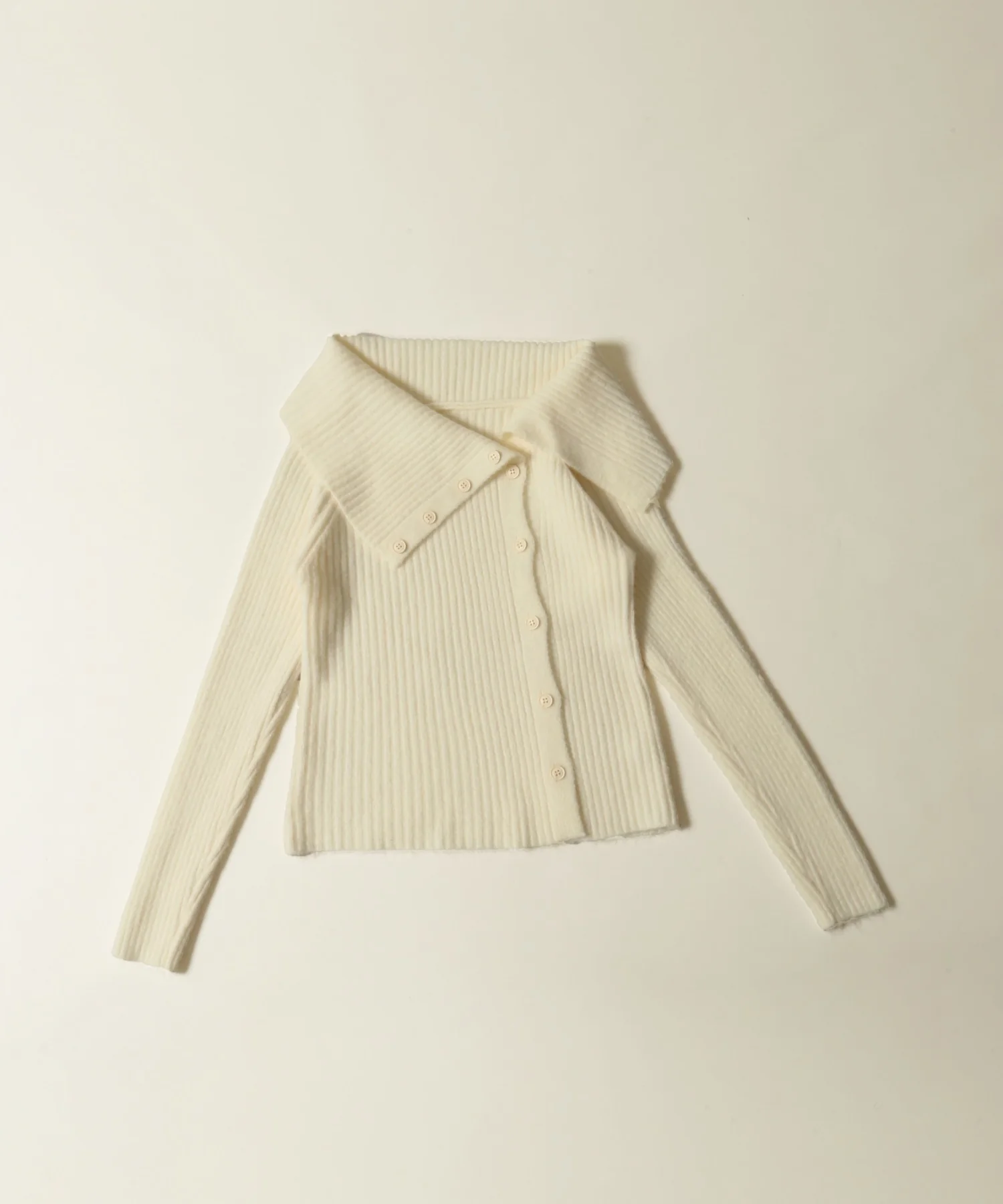 ビッグカラーオフショルニット - Image 11