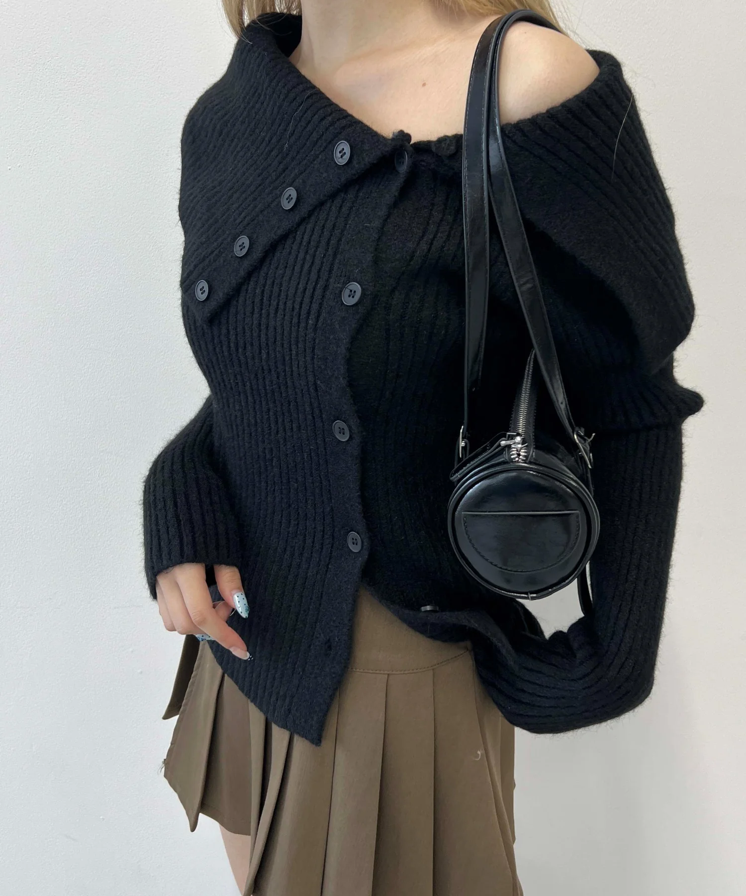 ビッグカラーオフショルニット - Image 8