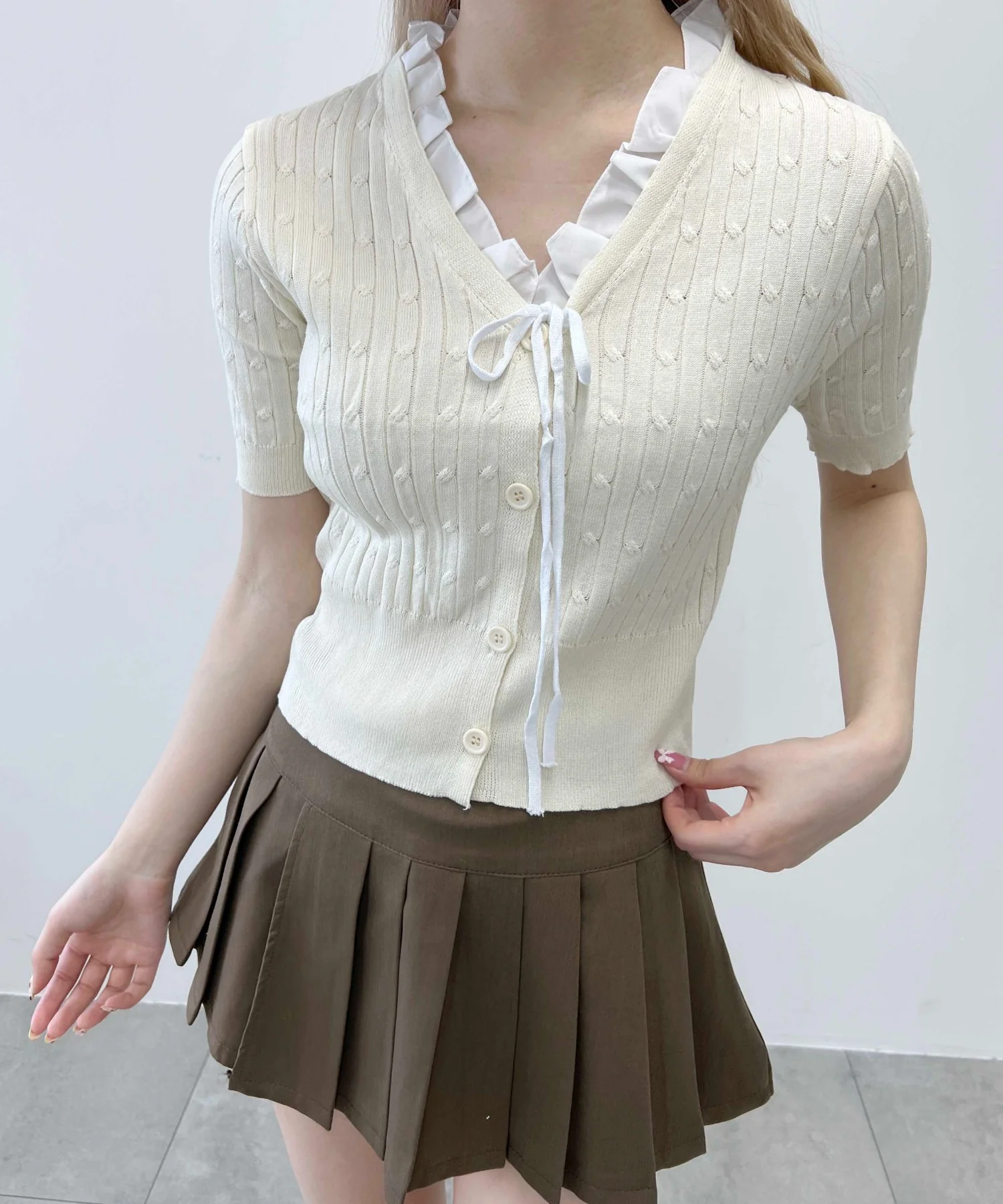 フリルネック半袖カーデ - Image 4