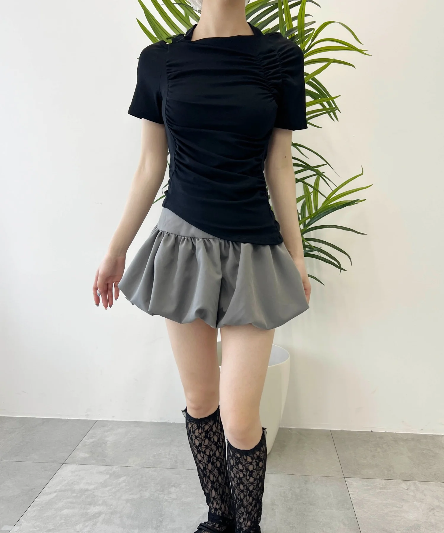 ベルトデザインオフショルTシャツ - Image 14