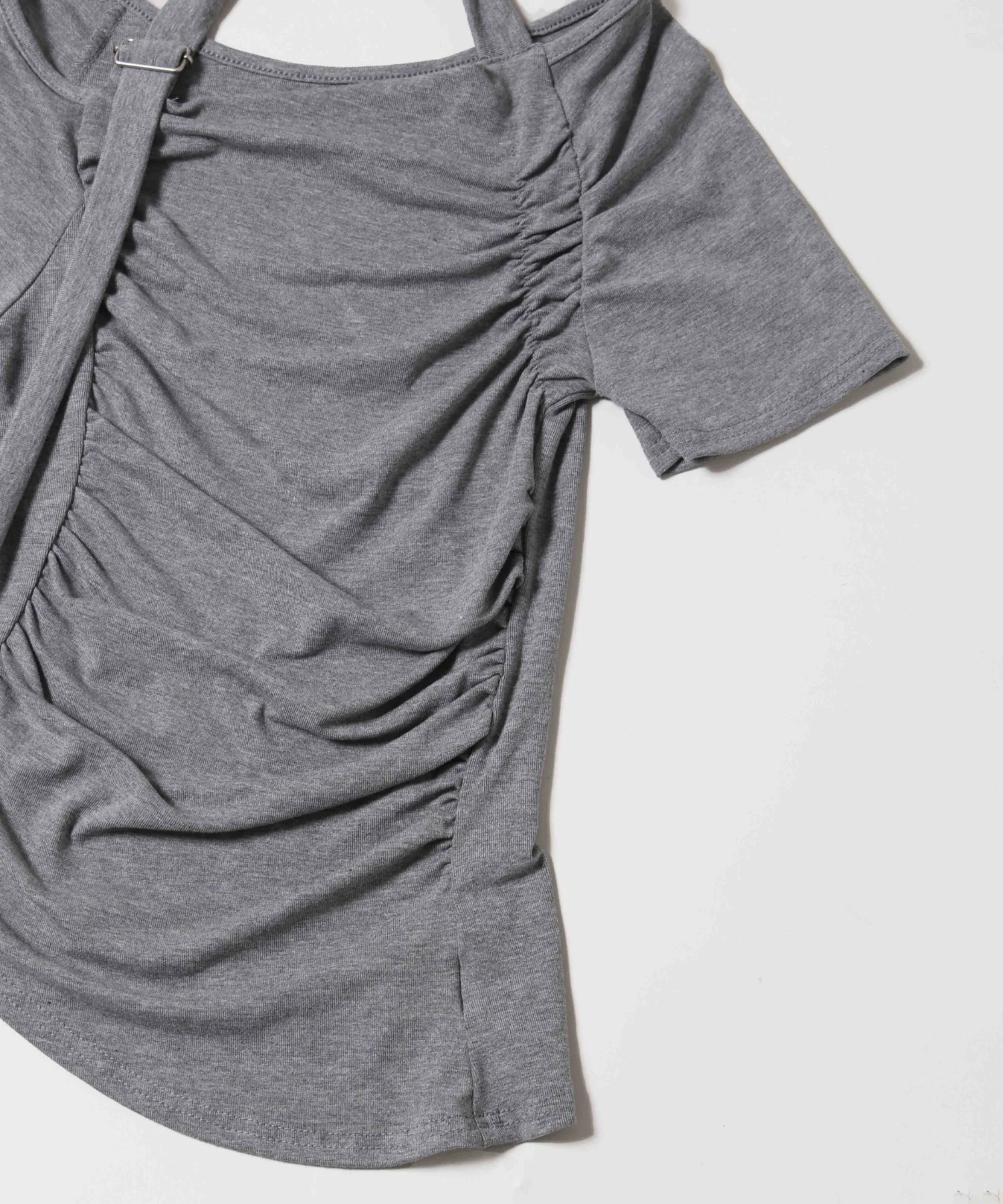 ベルトデザインオフショルTシャツ - Image 19