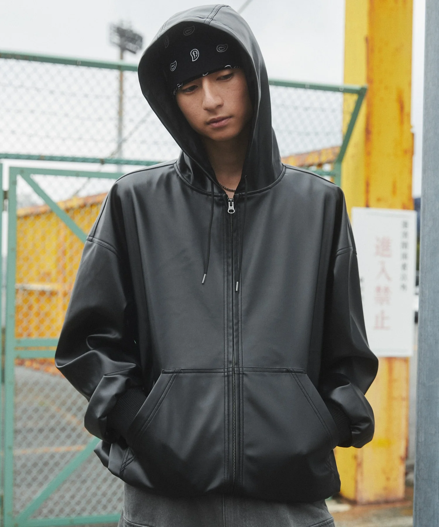 合皮フードブルゾン - Image 19