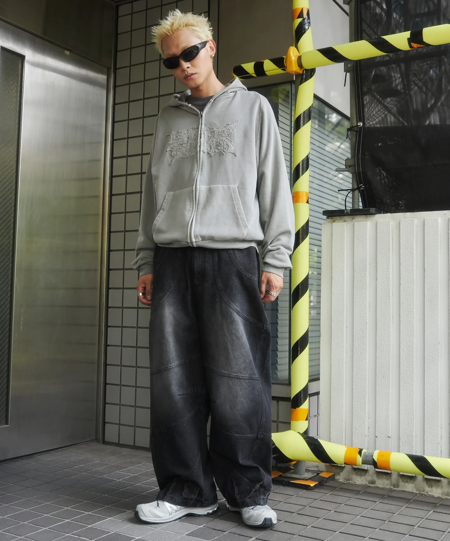 スーパービッグバレルレッグデニムパンツ - Image 30