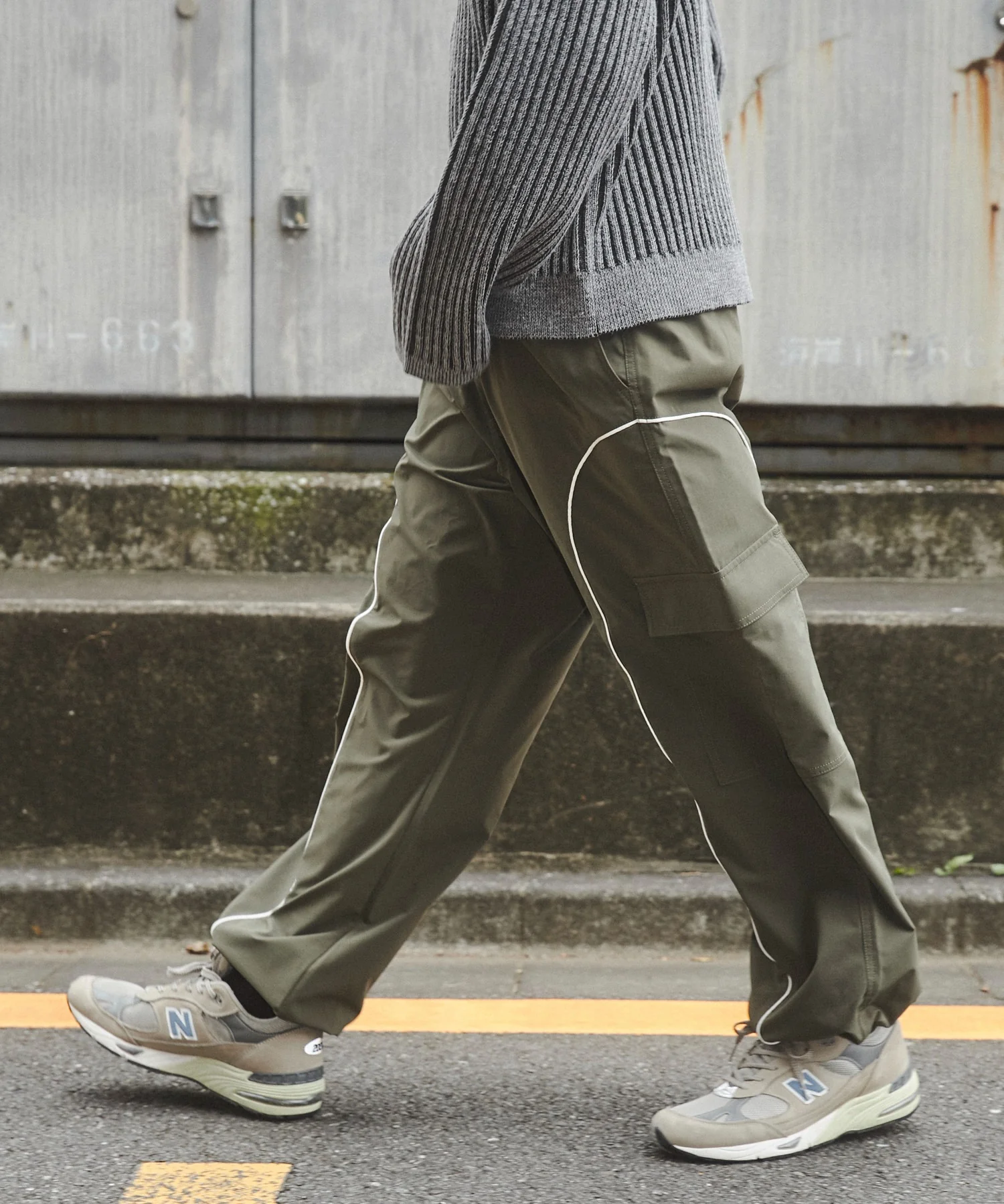 イージーパイピングカーゴパンツ - Image 11