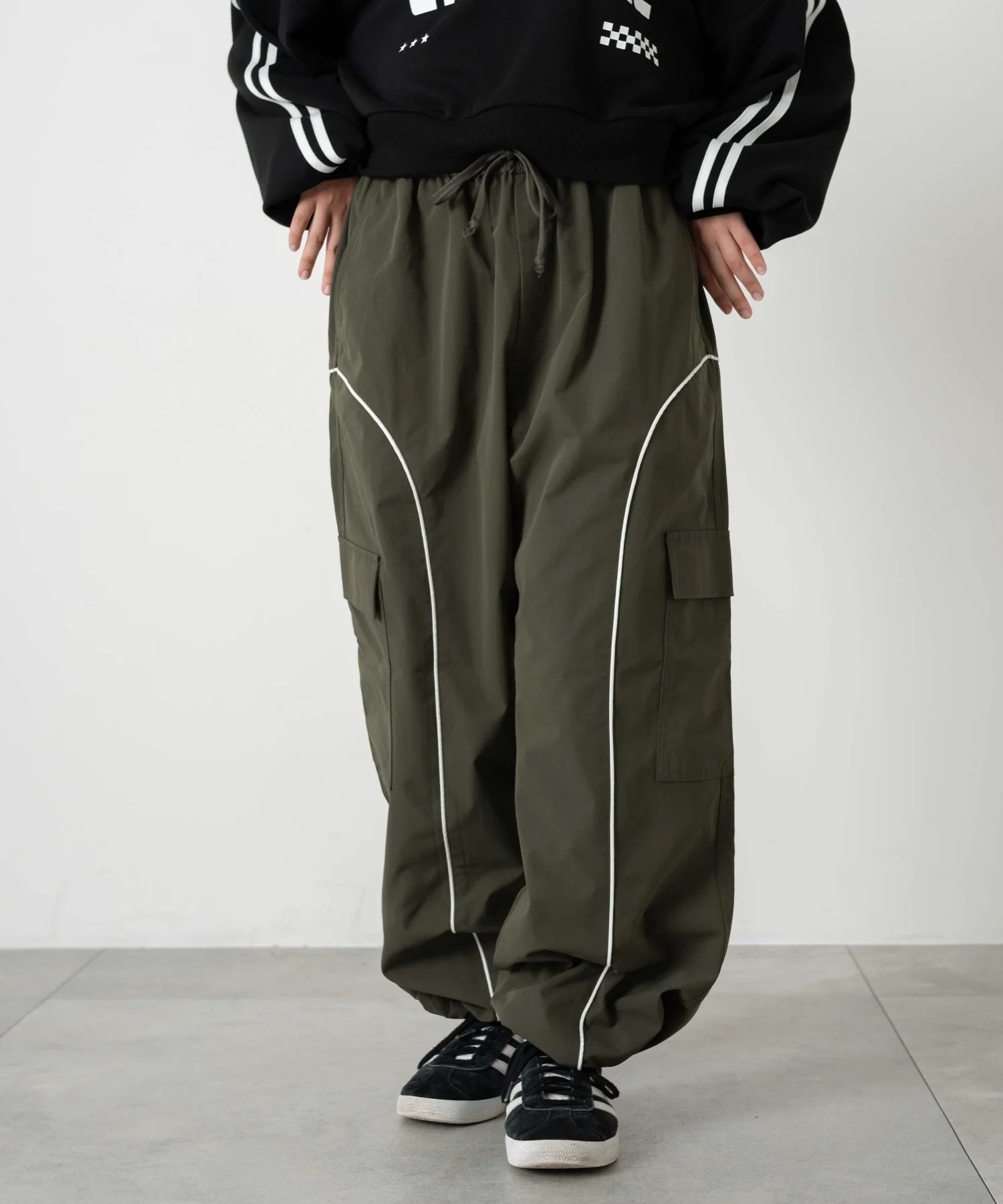 イージーパイピングカーゴパンツ - Image 17