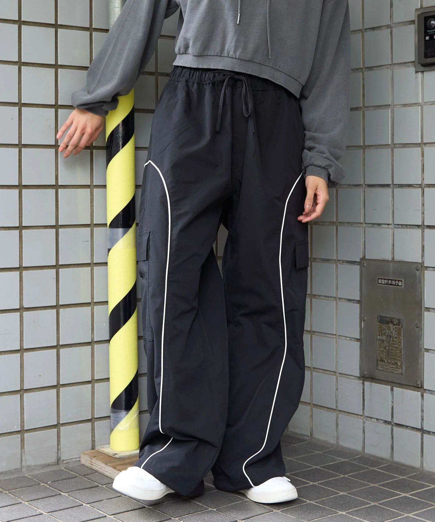 イージーパイピングカーゴパンツ - Image 25