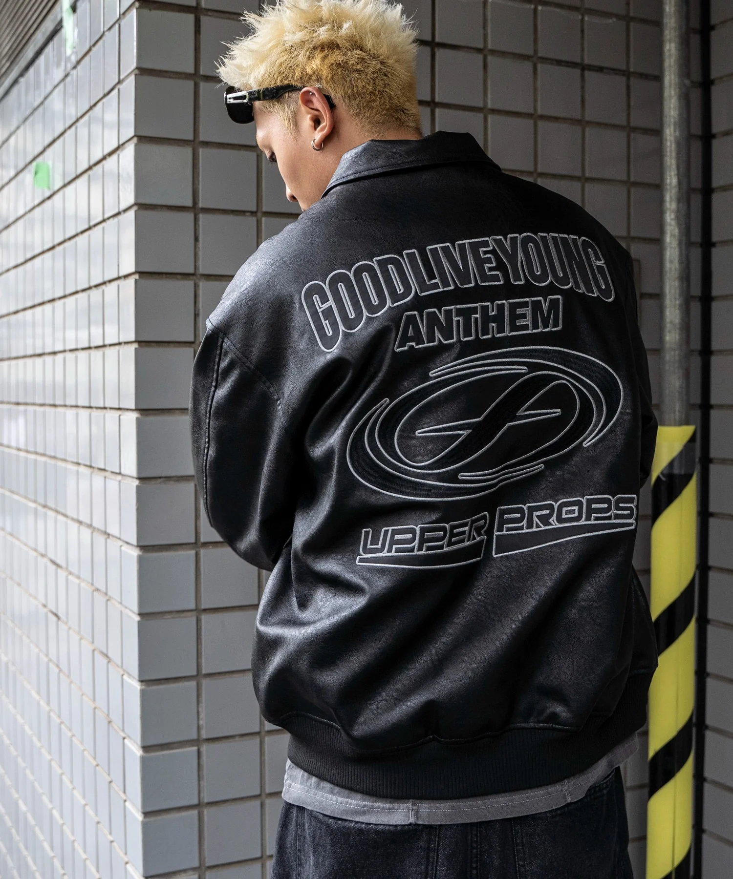 合皮グラフィックジャケット - Image 4