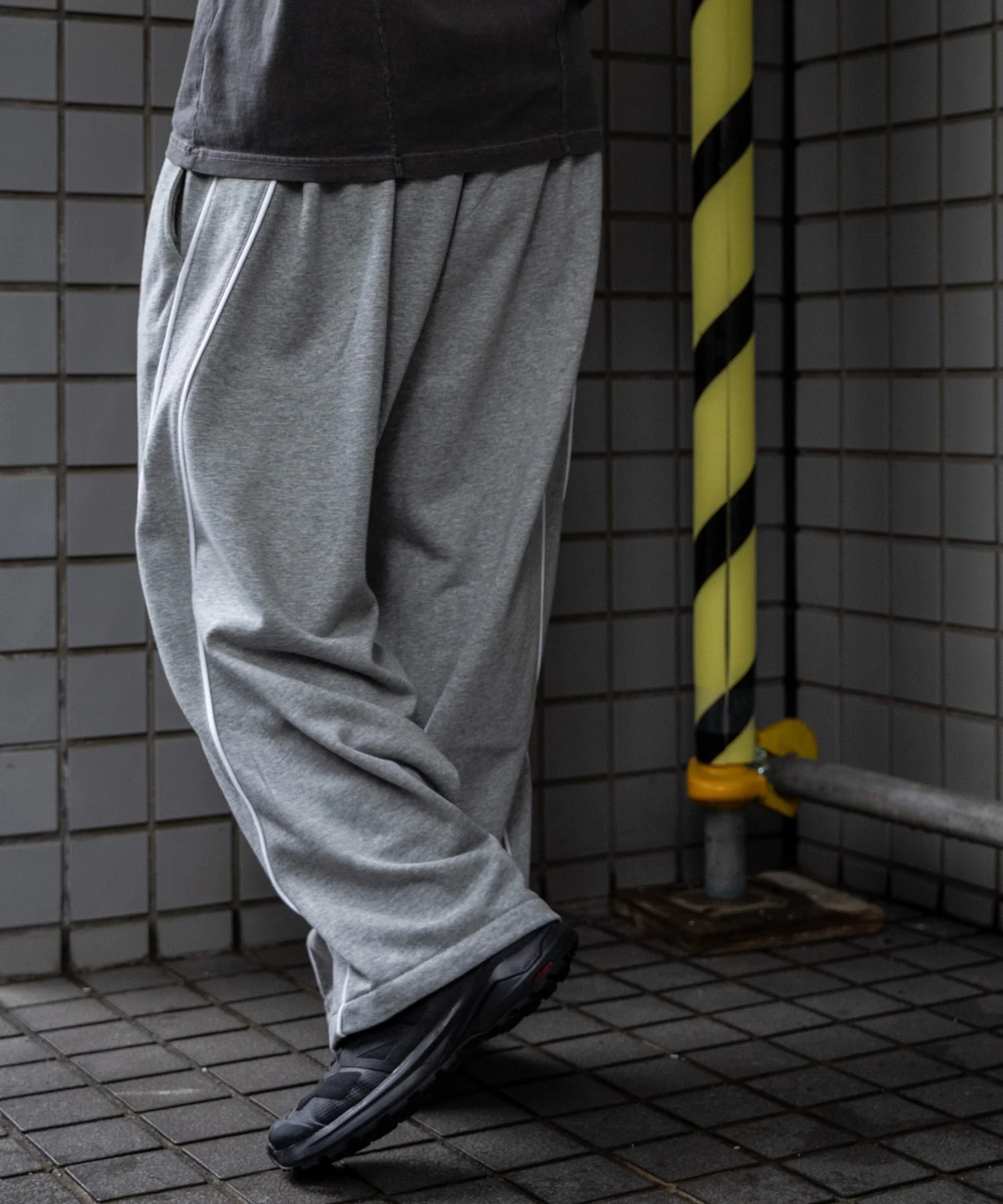 バレルレッグスウェットパンツ - Image 7