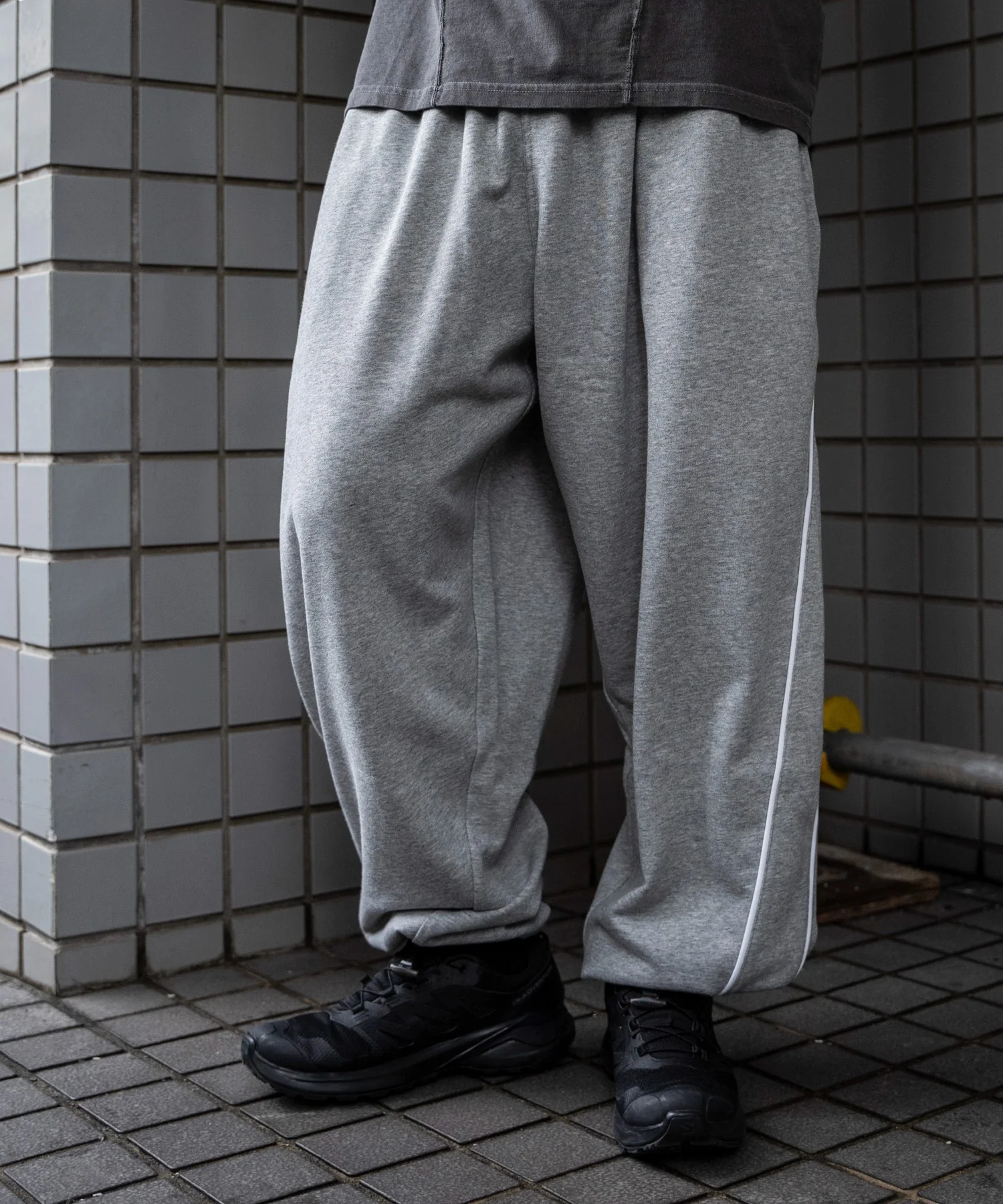 バレルレッグスウェットパンツ - Image 9