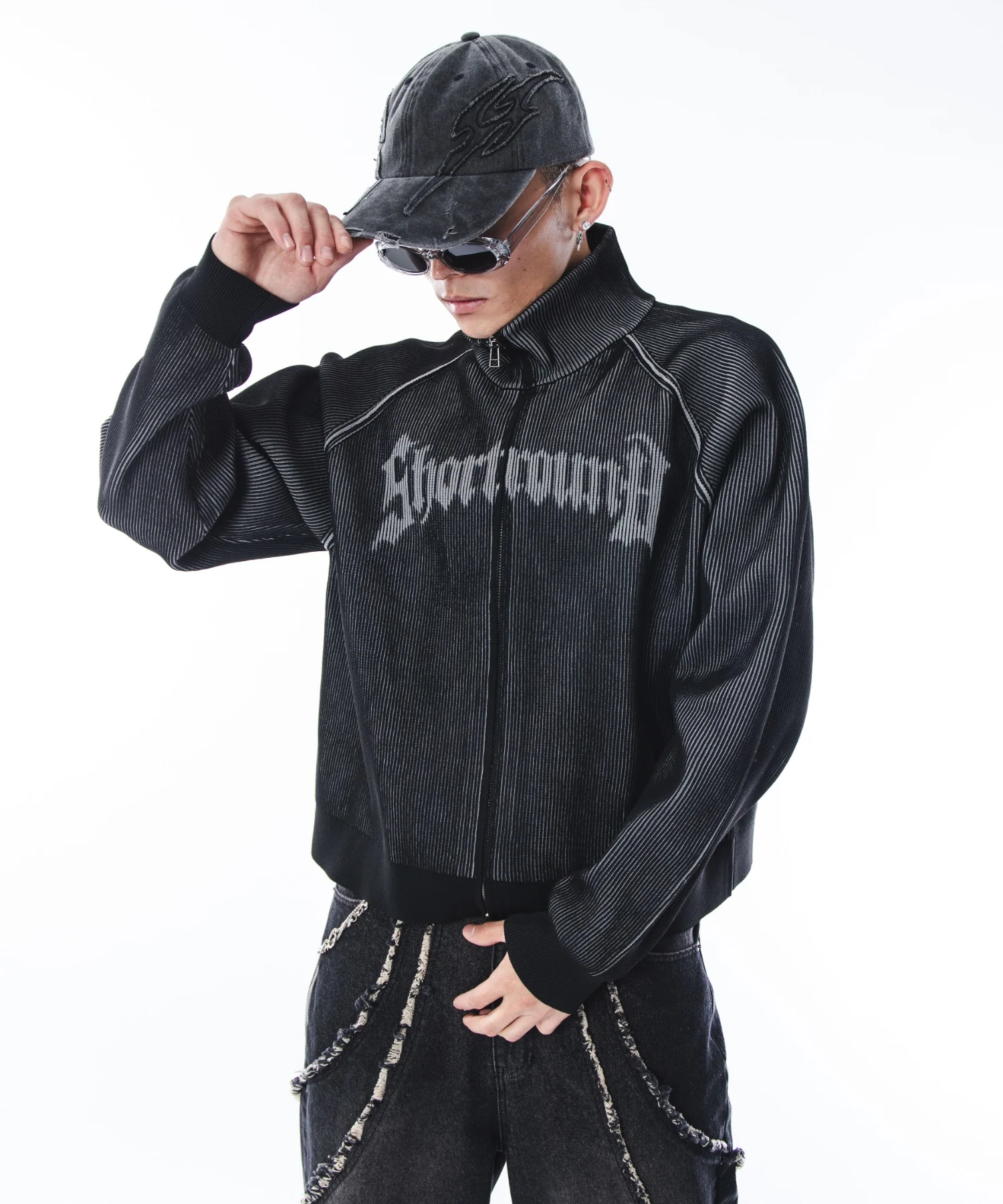 ショートグラフィックニットブルゾン - Image 34