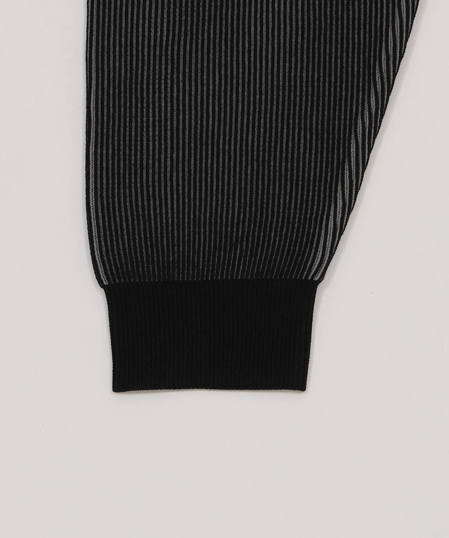 ショートグラフィックニットブルゾン - Image 58