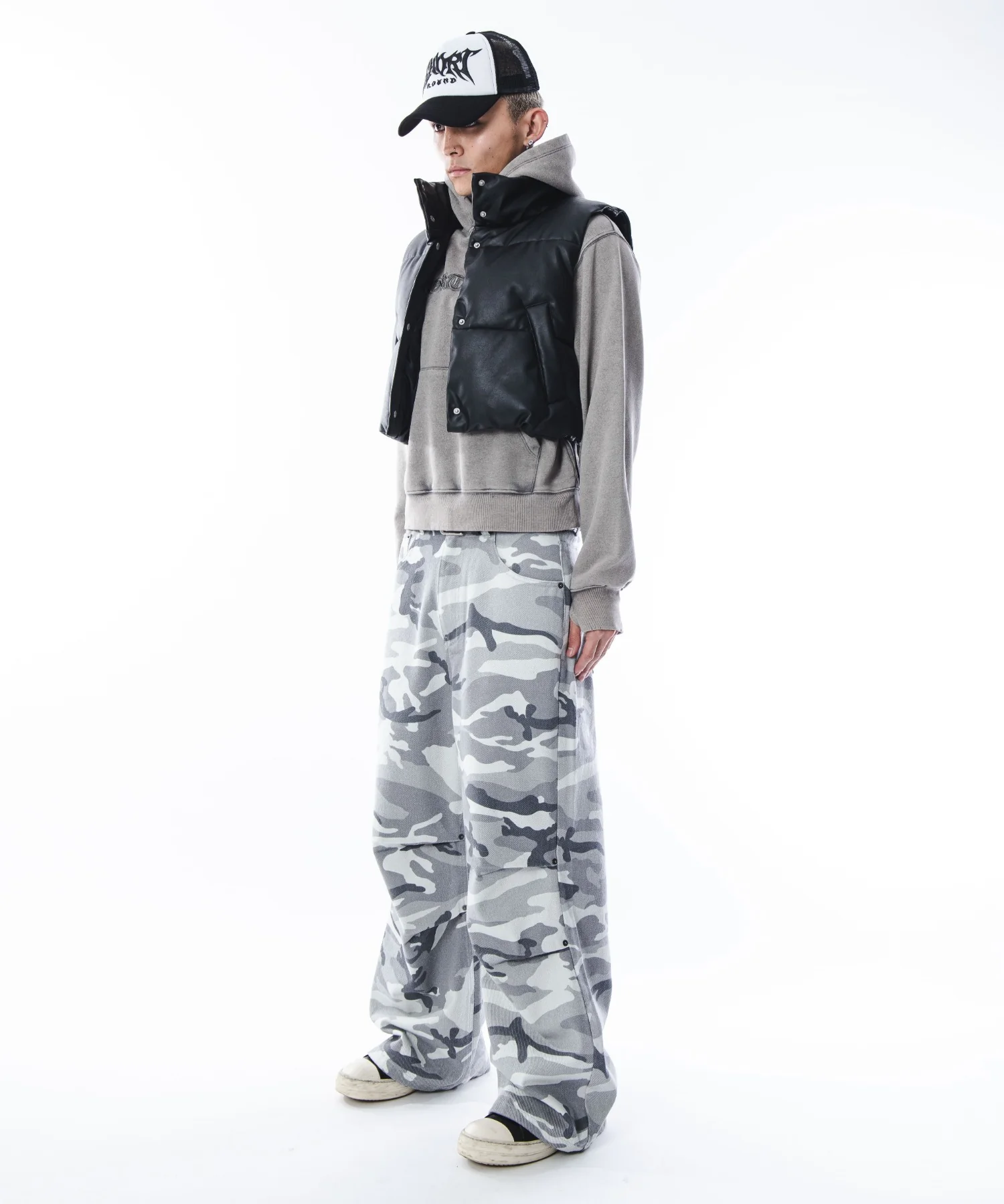 コンパクトフィットロゴプルパーカー - Image 13