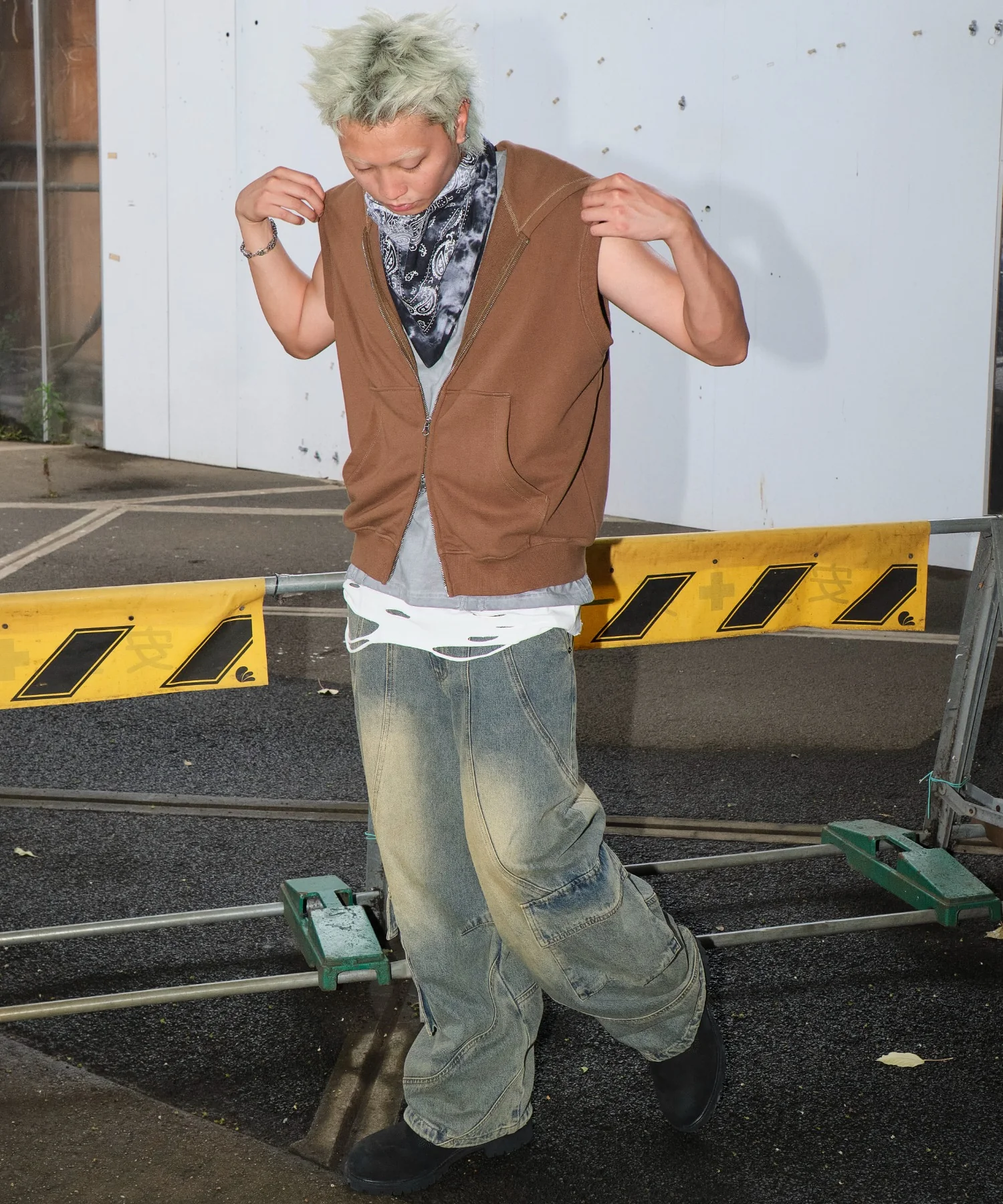 ショートノースリーブZIPパーカー - Image 8