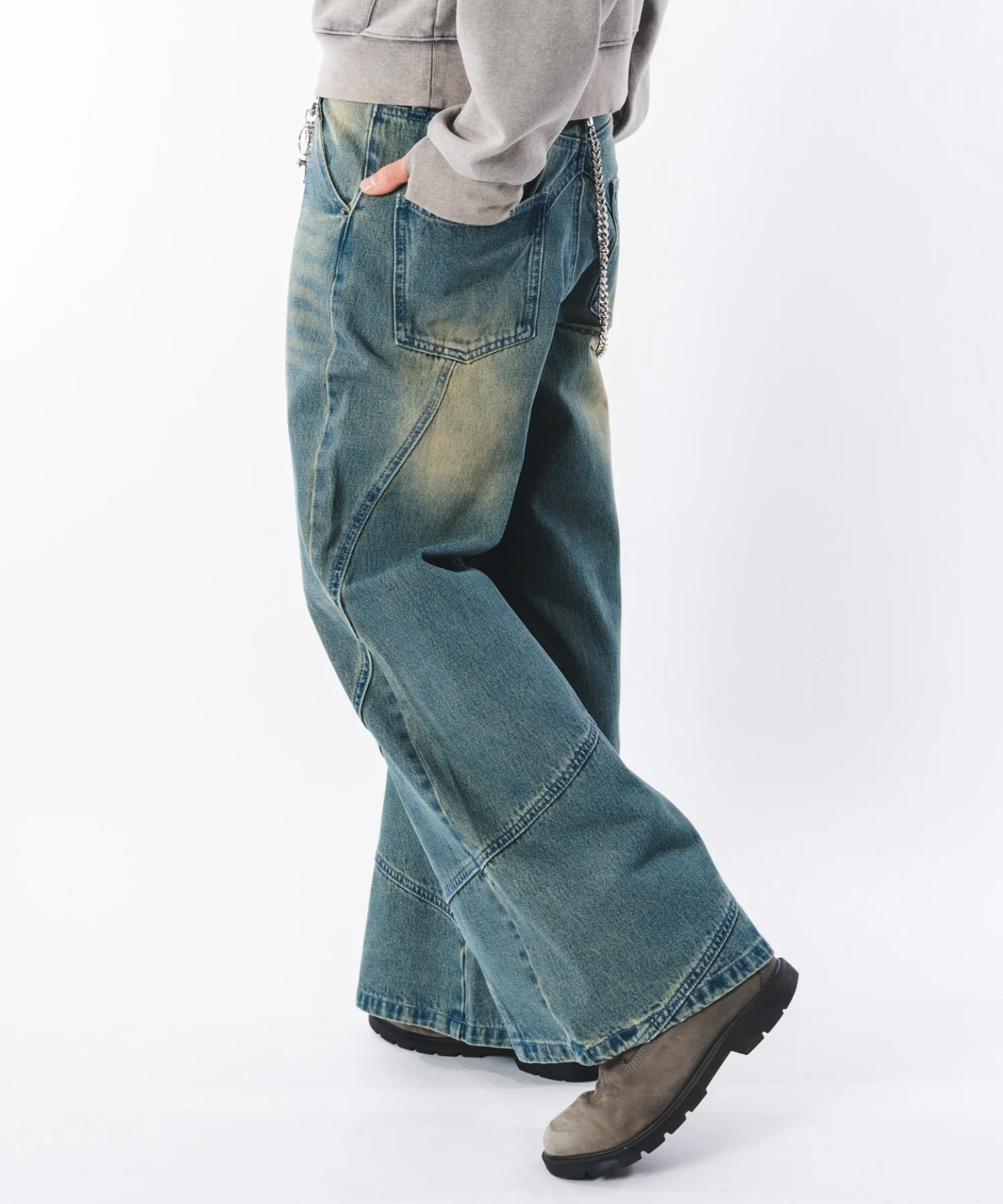 スウィッチングフレアデニムパンツ - Image 10