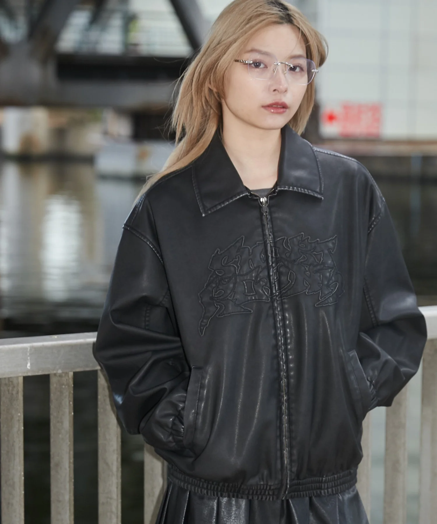 合皮ダメージアップリケブルゾン - Image 19