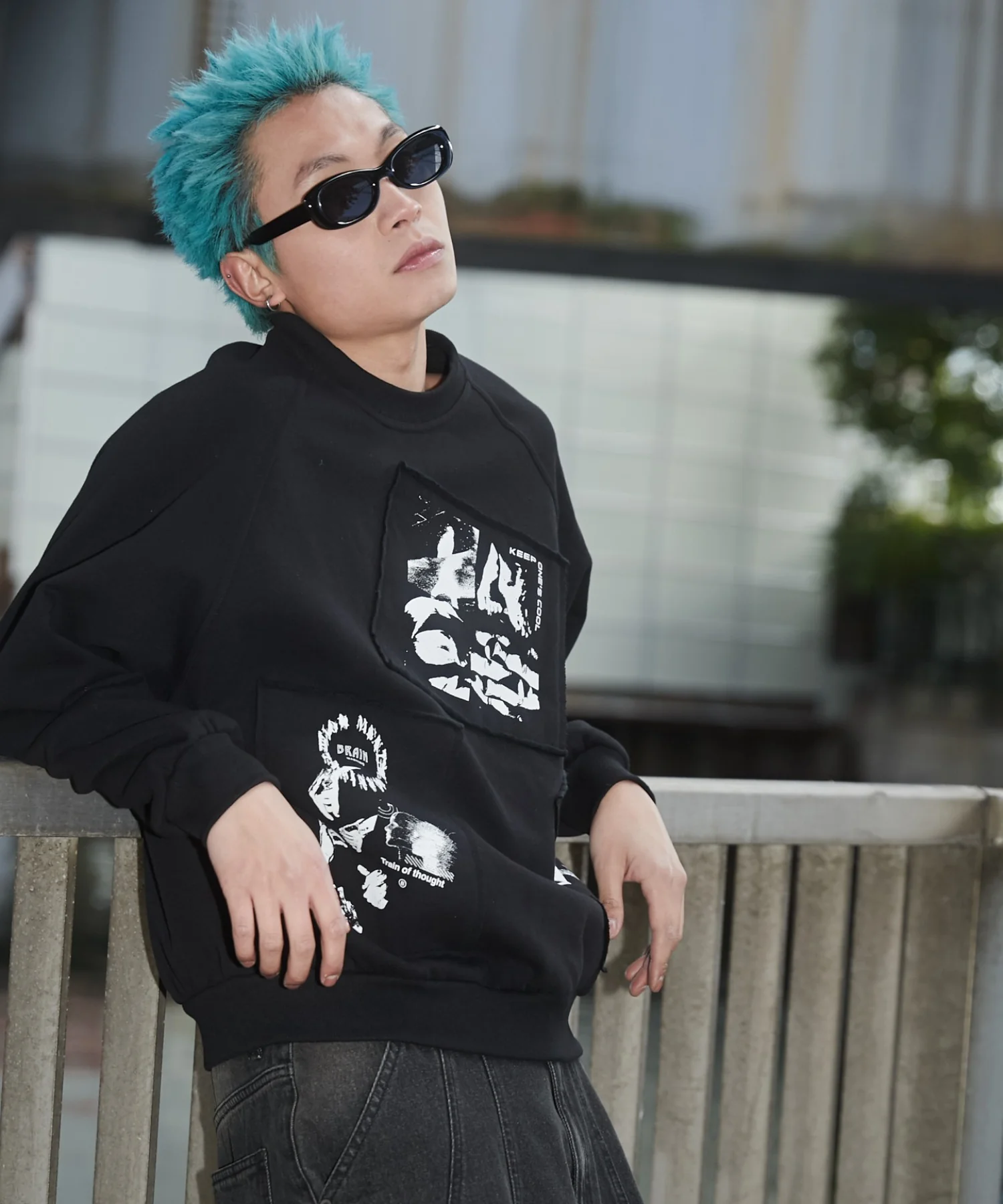 フォトペーストグラフィックプルオーバー - Image 4