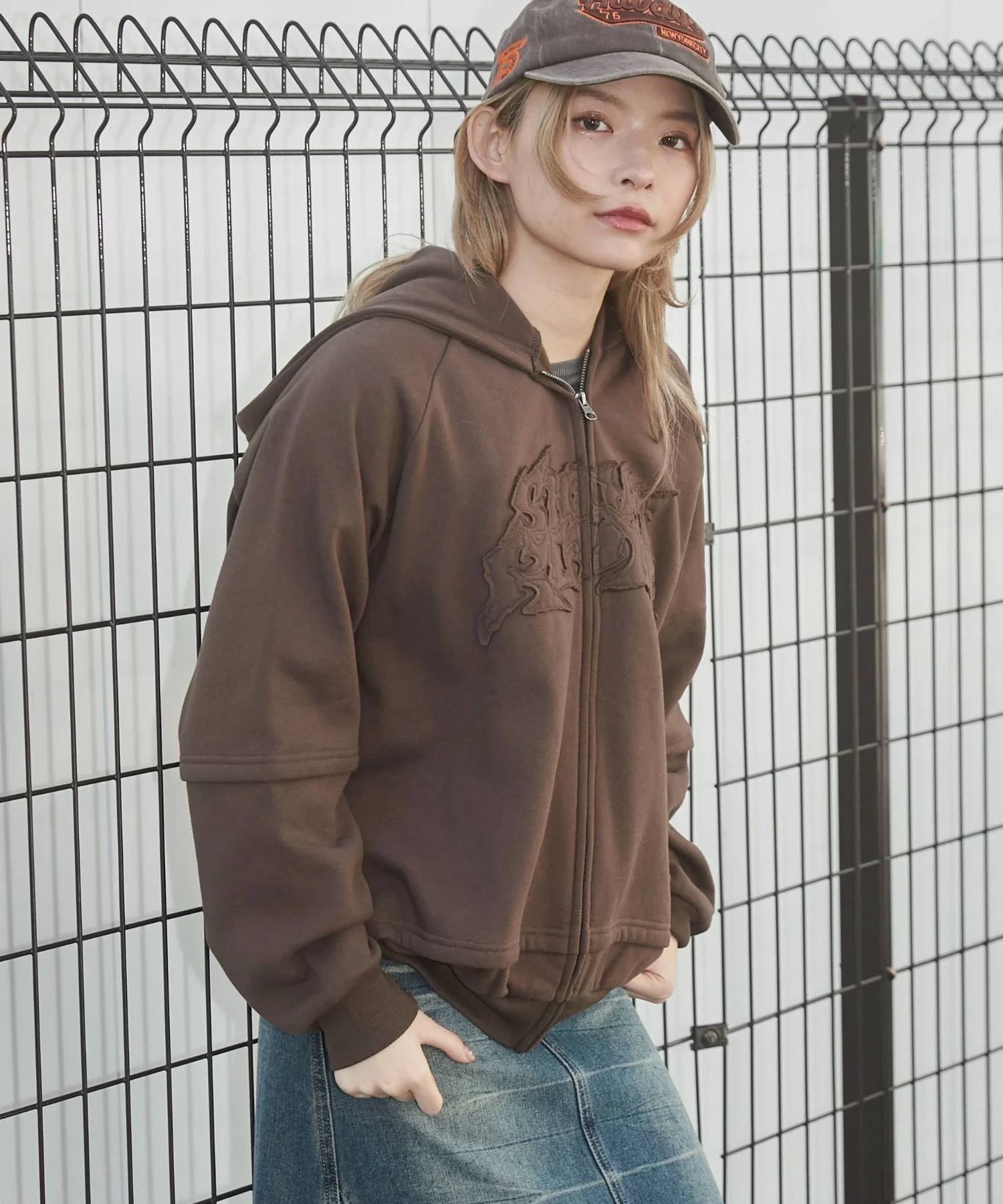 ダメージアップリケレイヤードZIPパーカー - Image 18