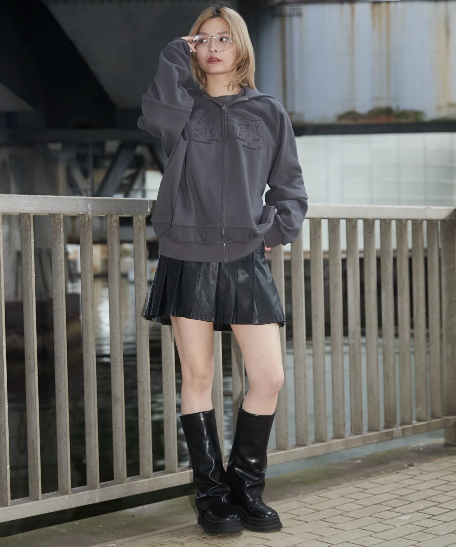 ダメージアップリケレイヤードZIPパーカー - Image 29