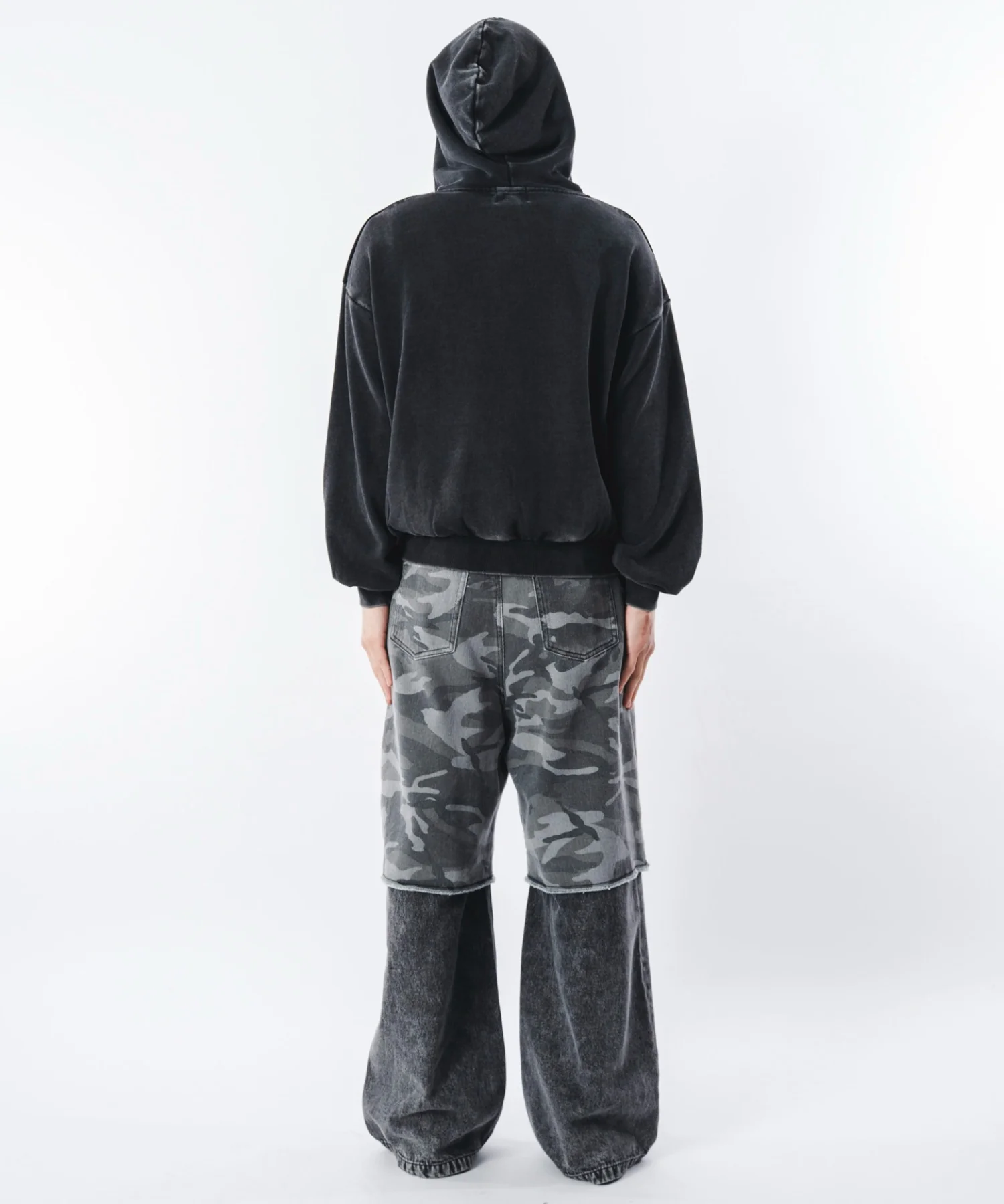 ドッキングデニムパンツ - Image 13