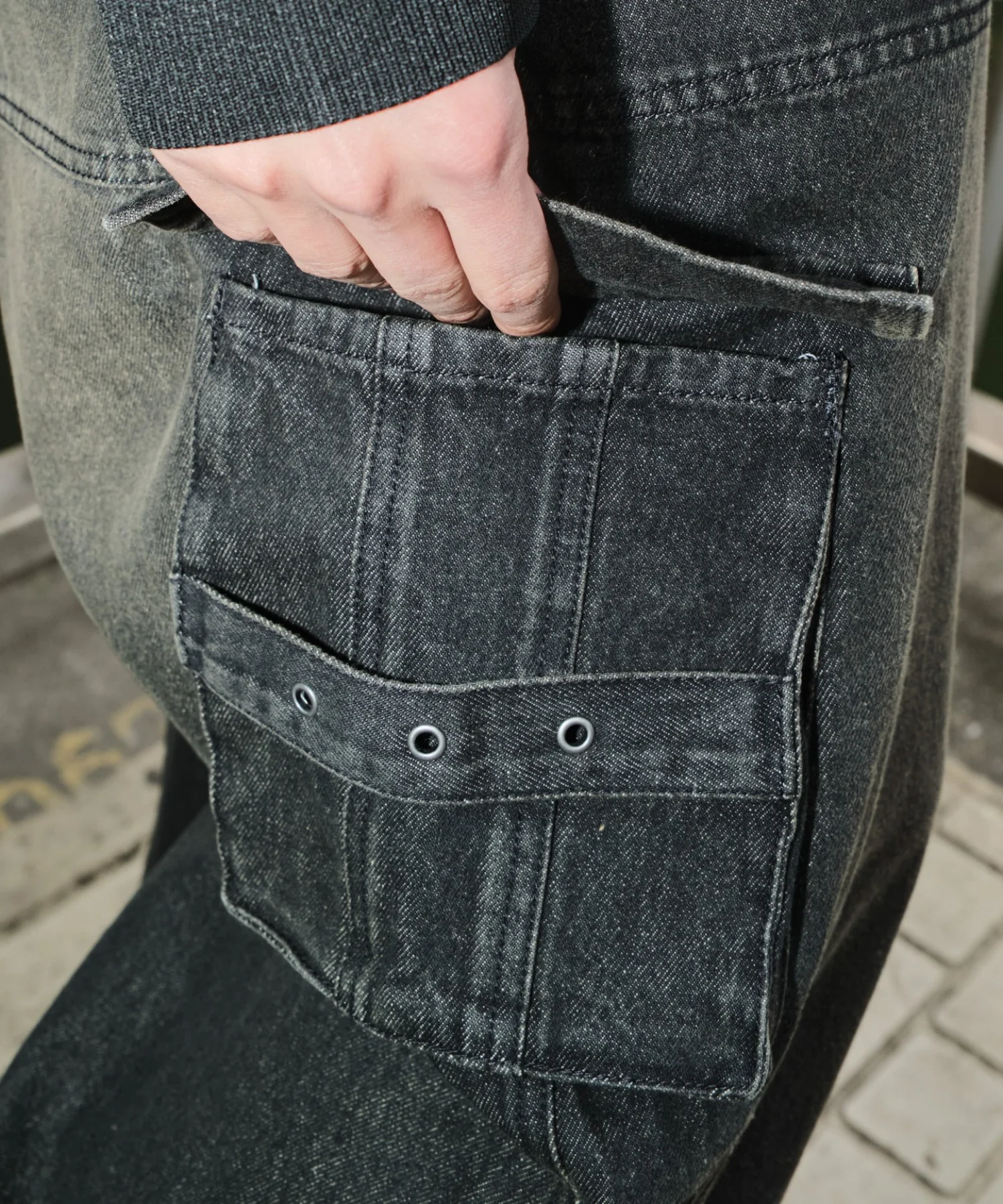 マルチZIPデニムパンツ - Image 15