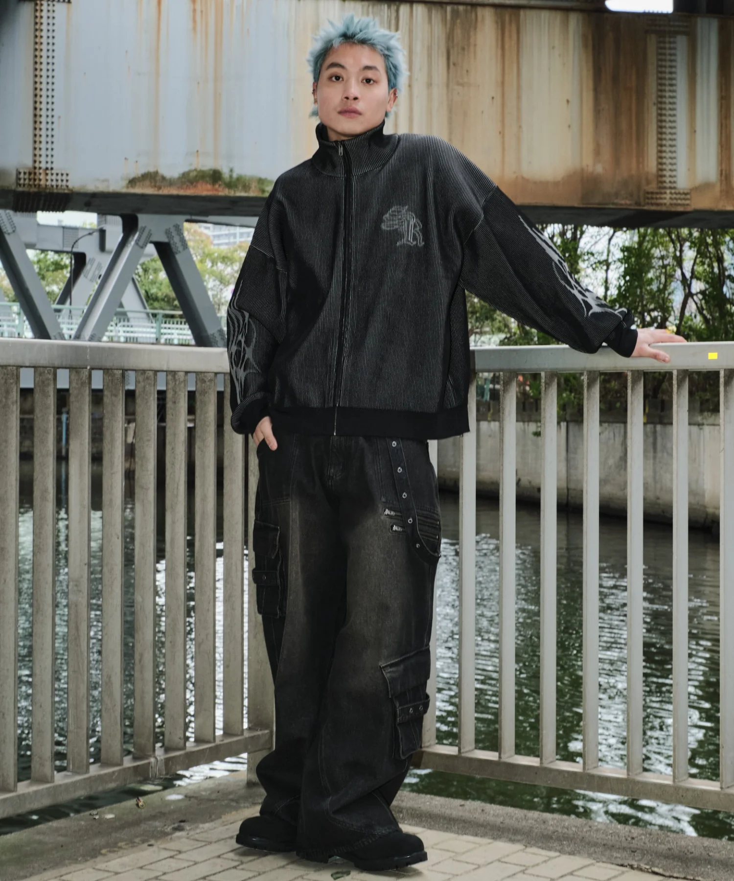 マルチZIPデニムパンツ - Image 2