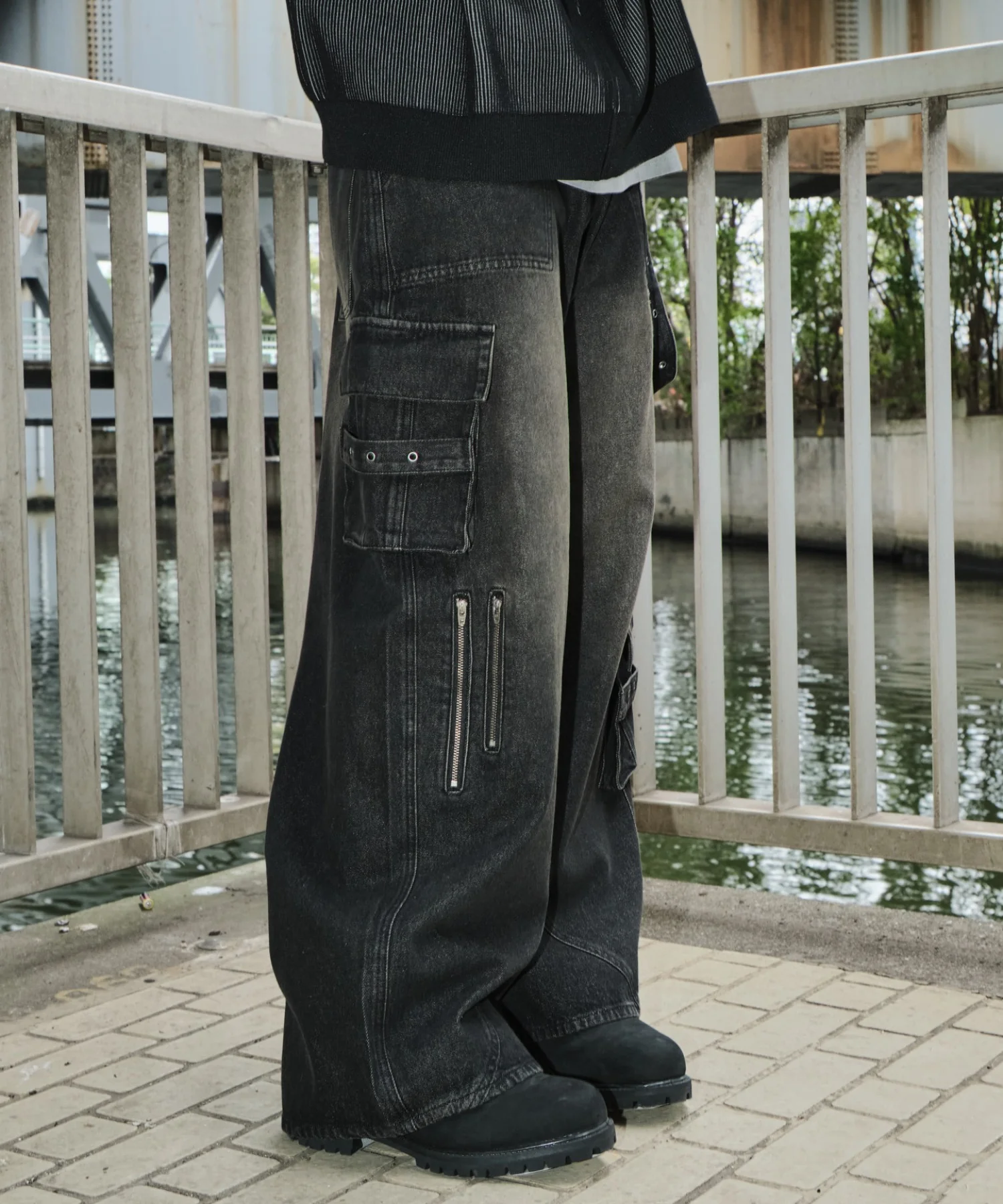マルチZIPデニムパンツ - Image 5