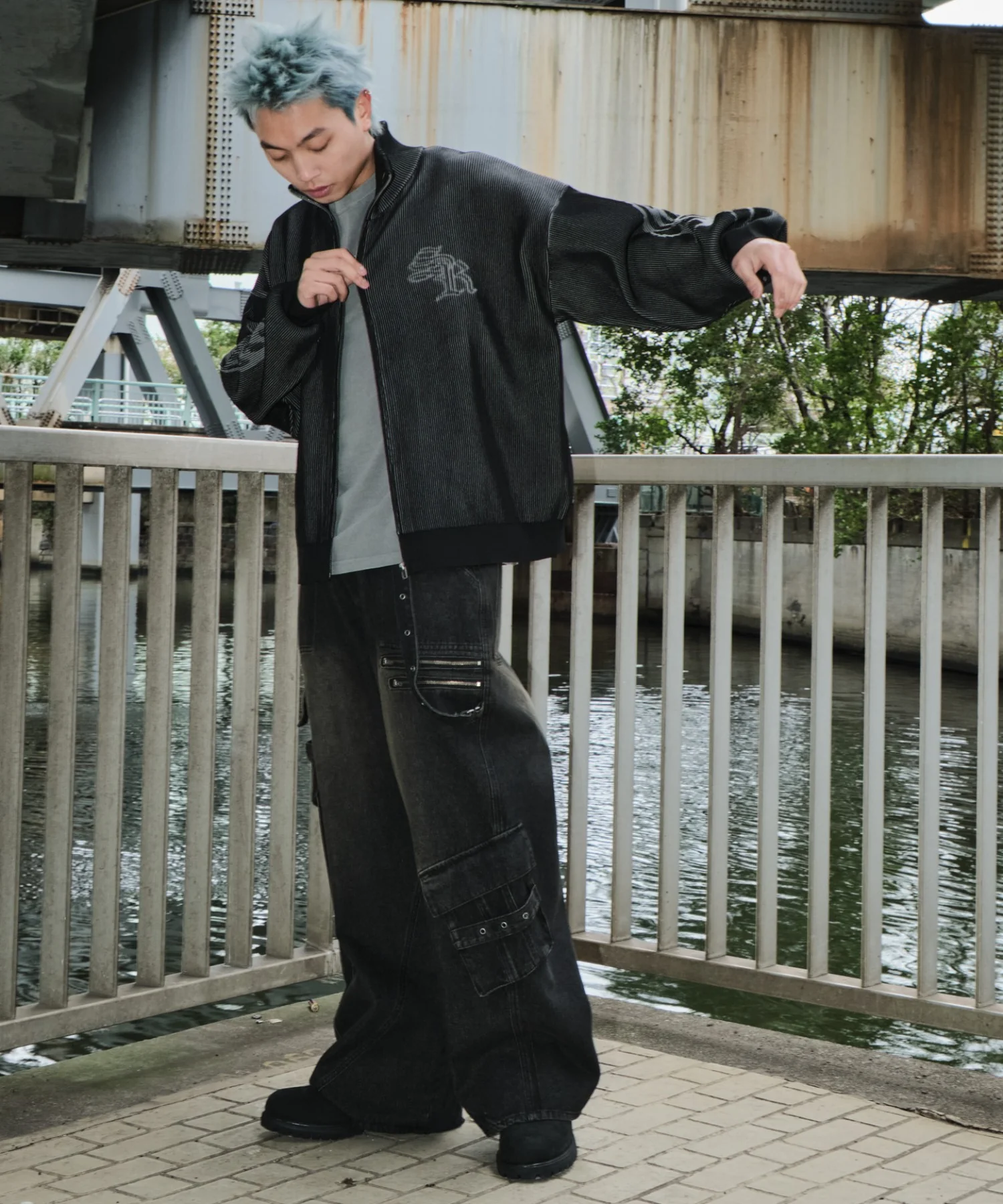 マルチZIPデニムパンツ - Image 9